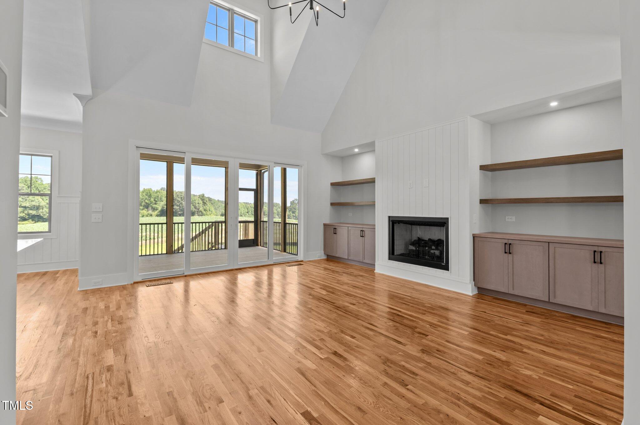 120 Firefly Lane