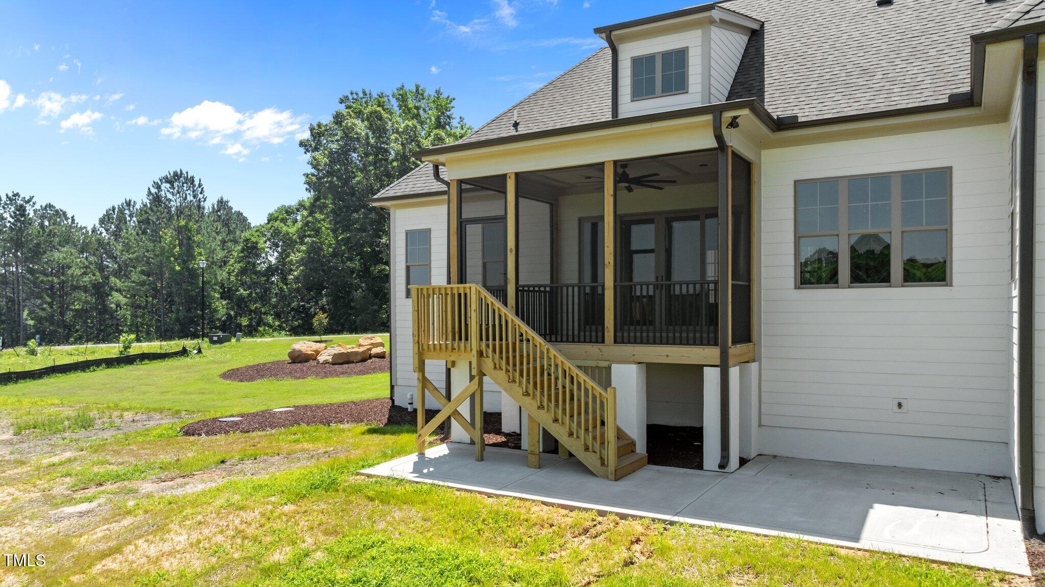 120 Firefly Lane