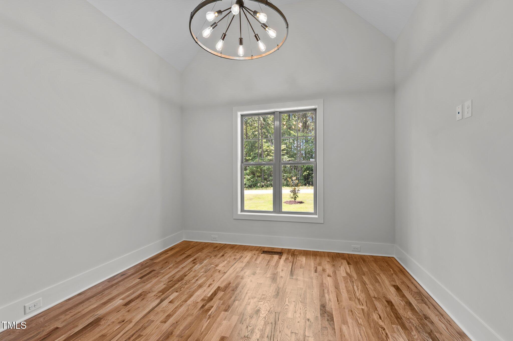 120 Firefly Lane