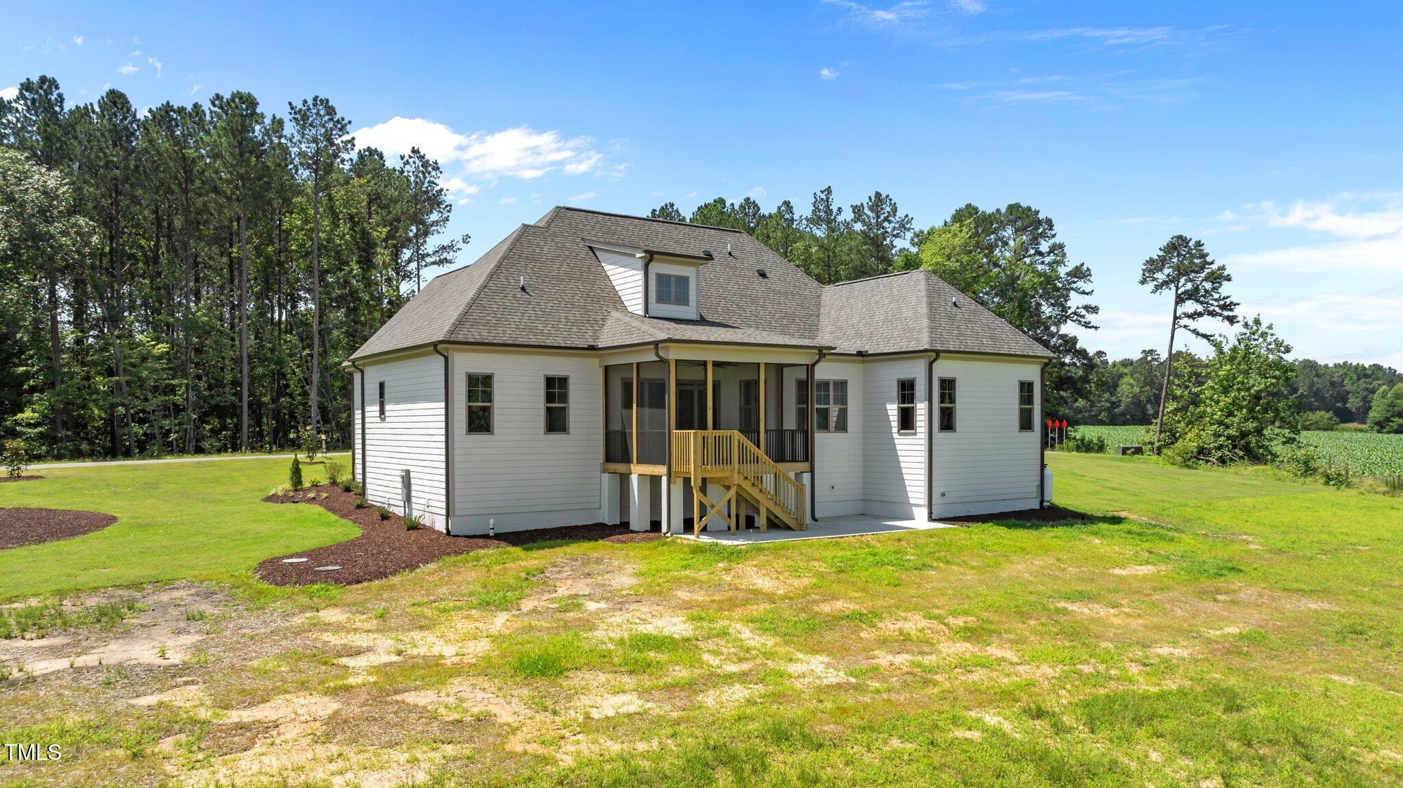 120 Firefly Lane