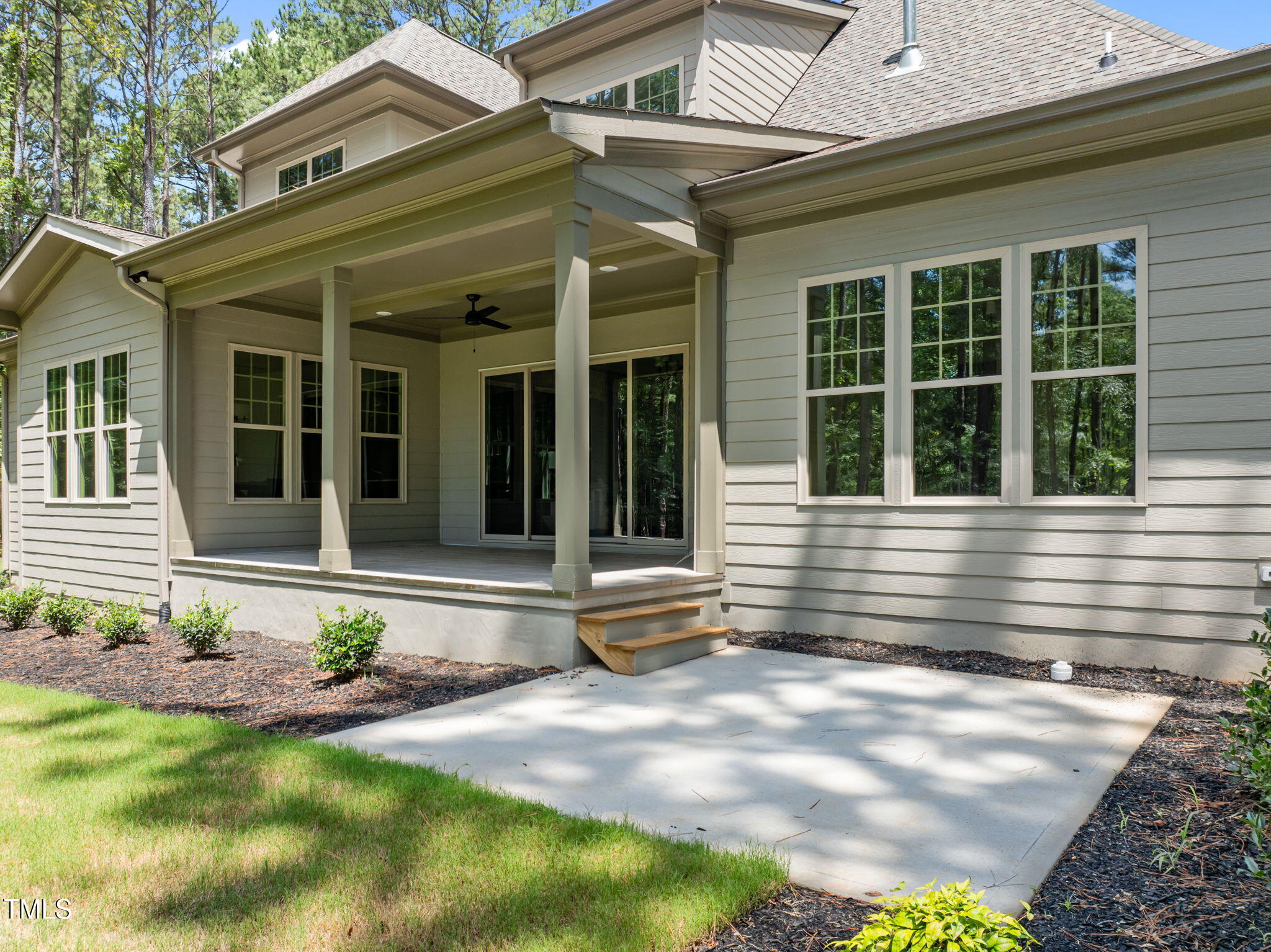 1212 Perry Bluff Drive