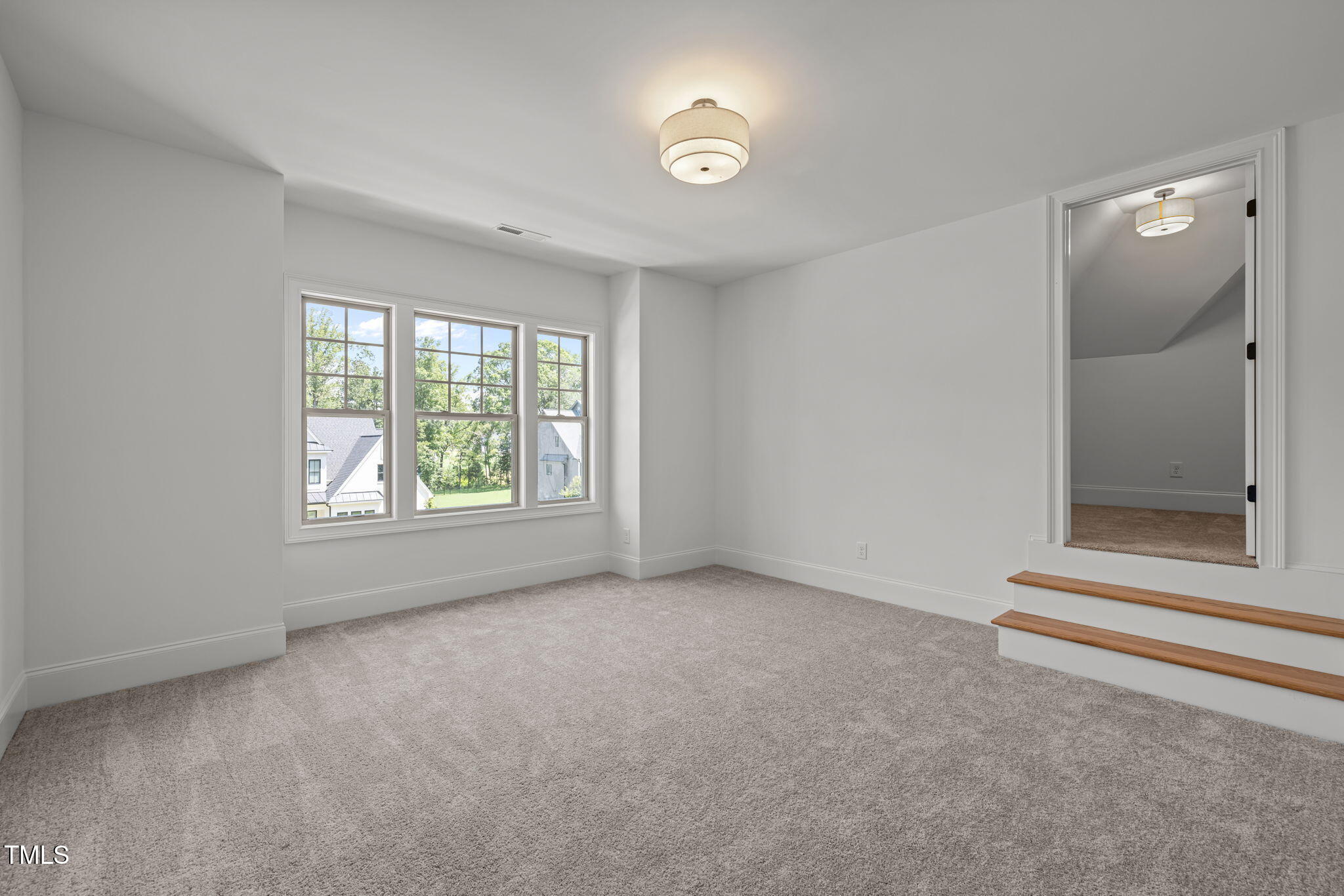 1212 Perry Bluff Drive