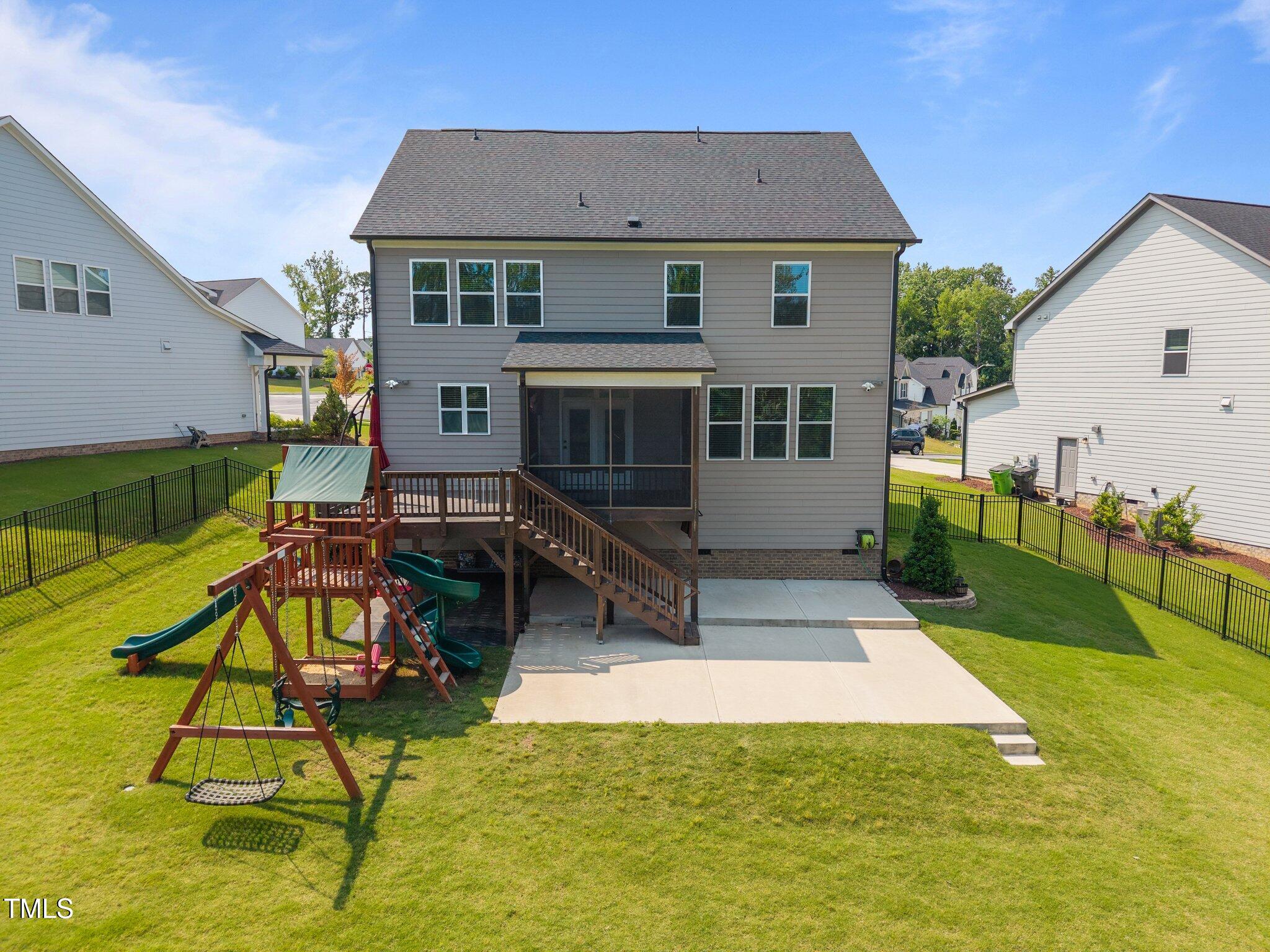 525 Marion Hills Way