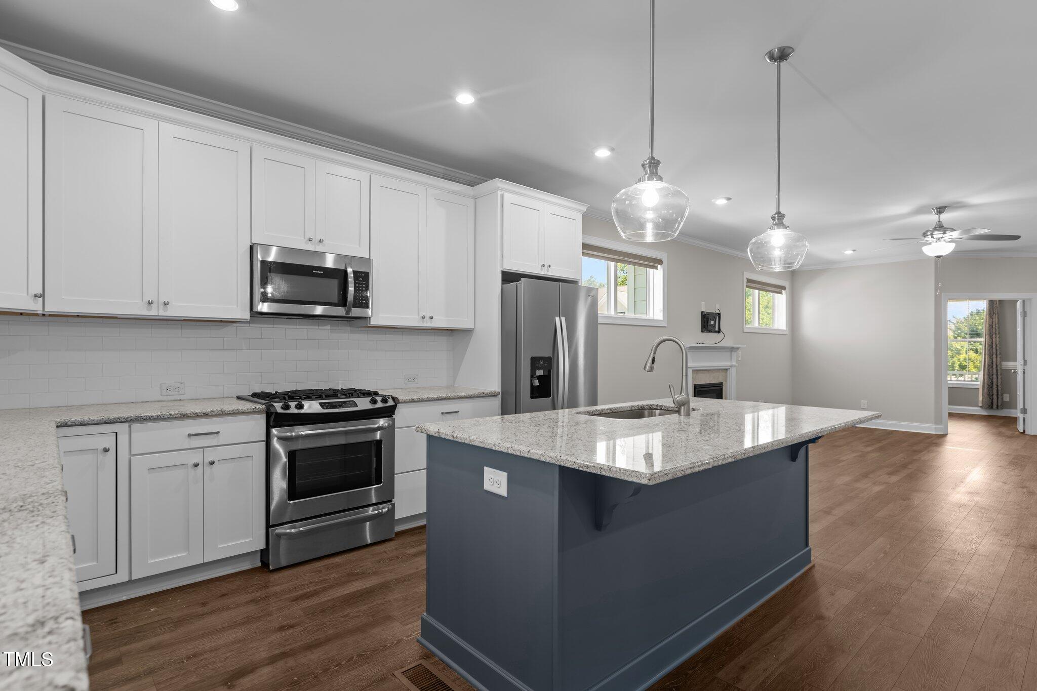 1000 Groveview Wynd
