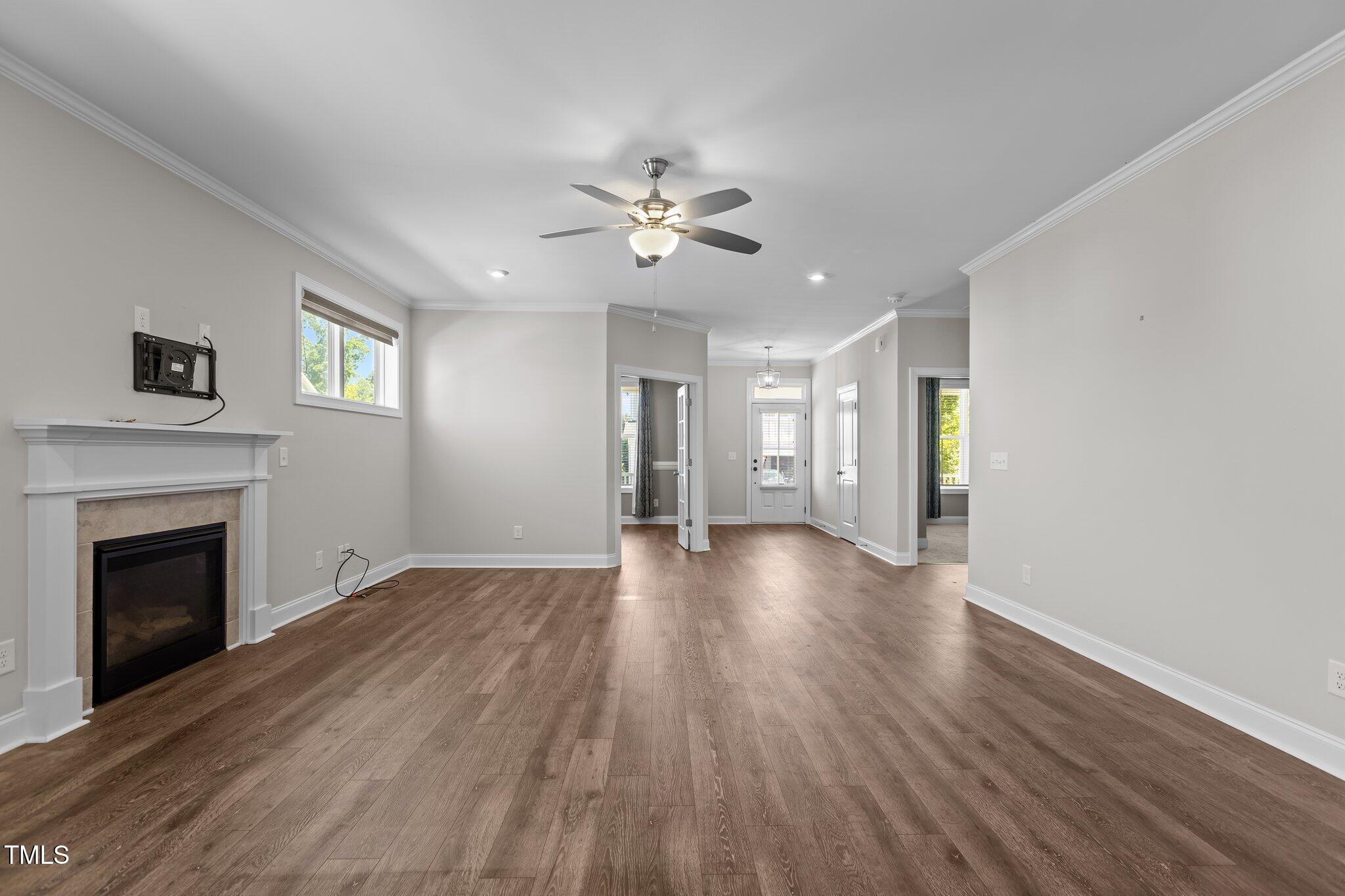 1000 Groveview Wynd