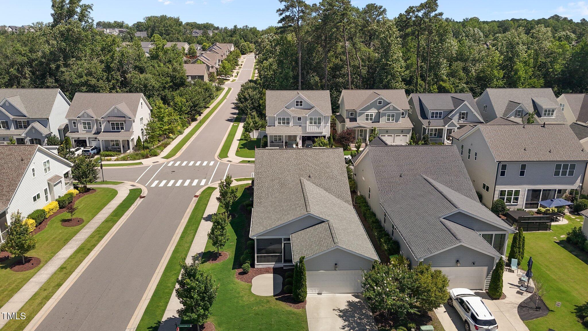 1000 Groveview Wynd