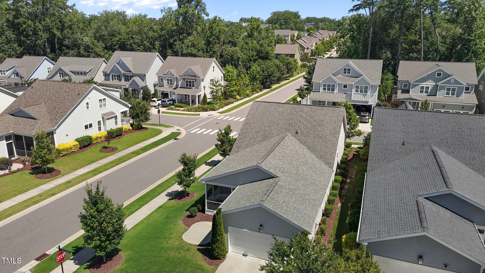 1000 Groveview Wynd