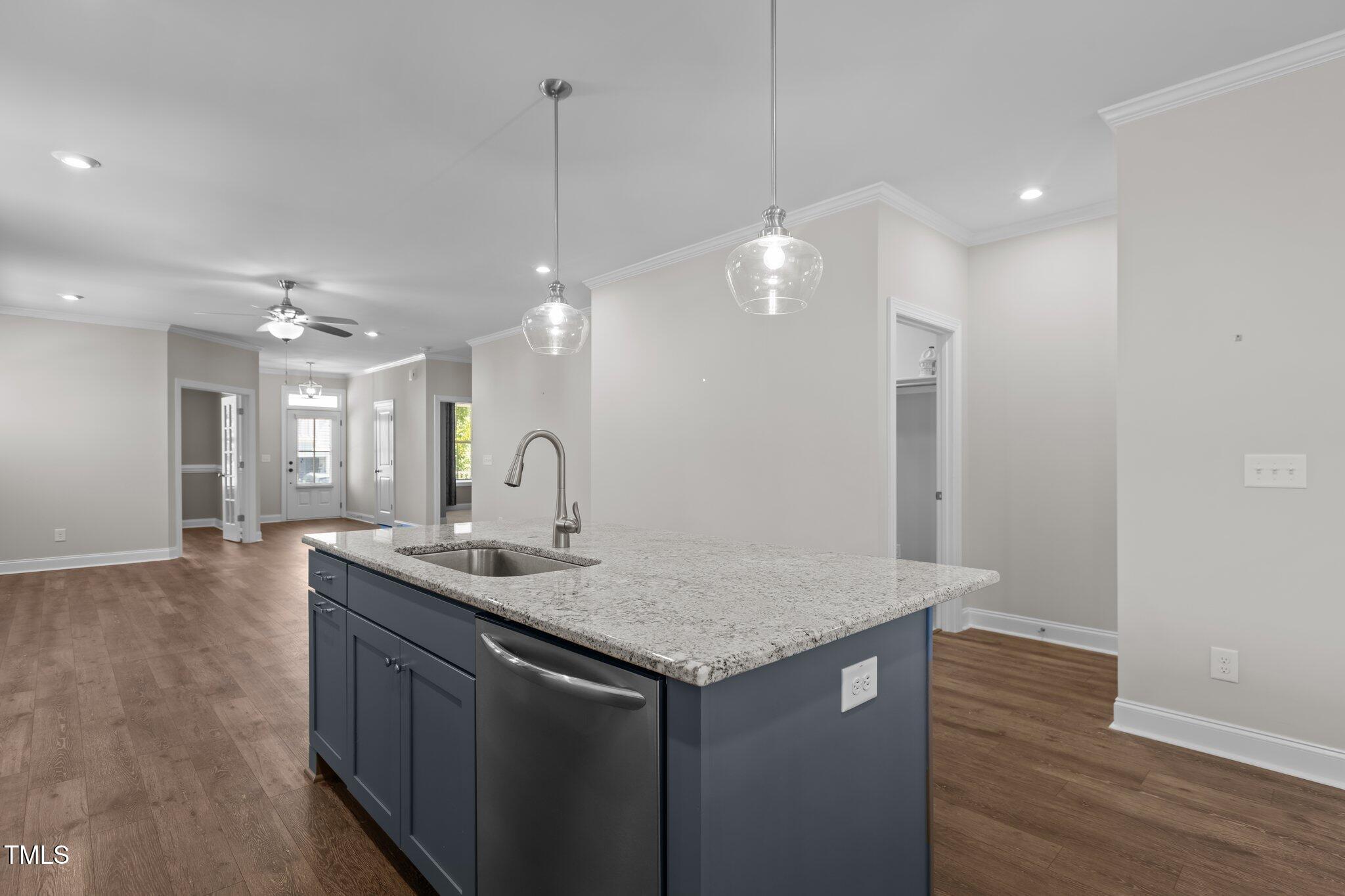 1000 Groveview Wynd