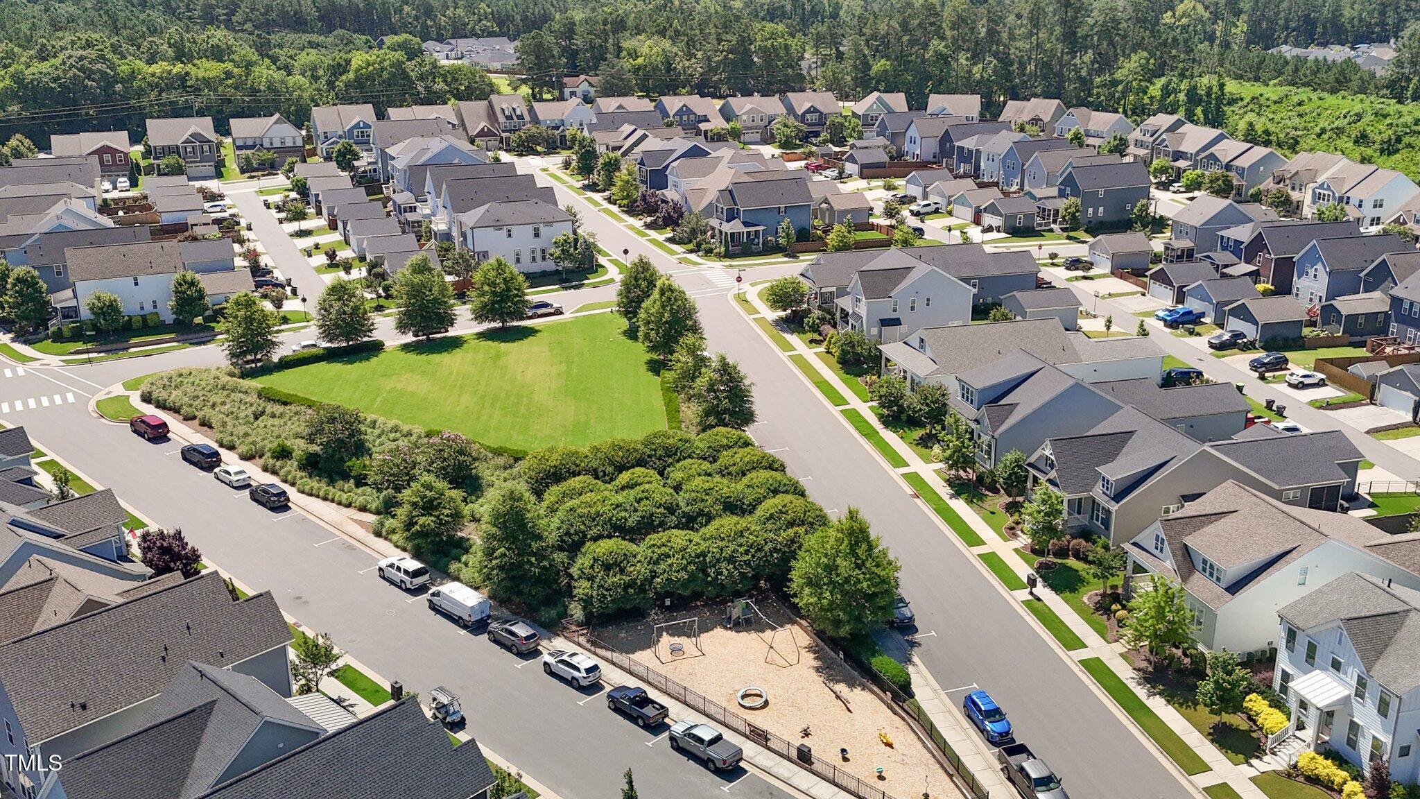 1000 Groveview Wynd