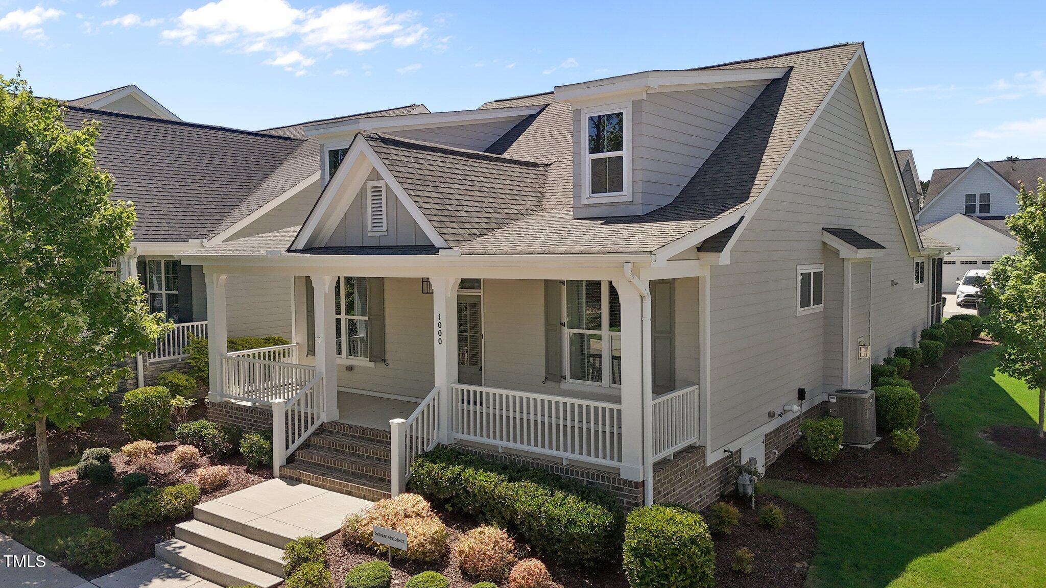 1000 Groveview Wynd