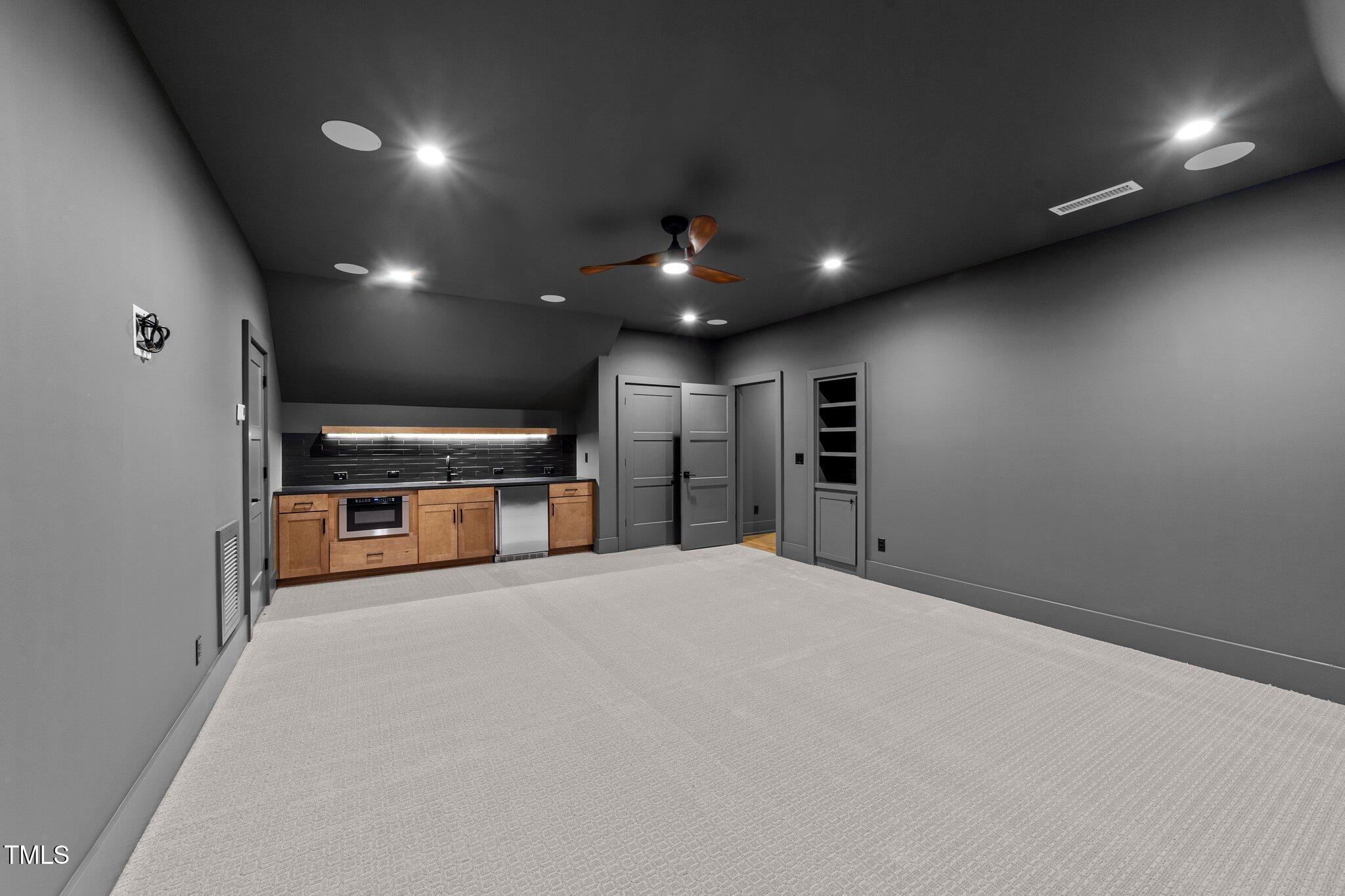 15517 Possum Track Road