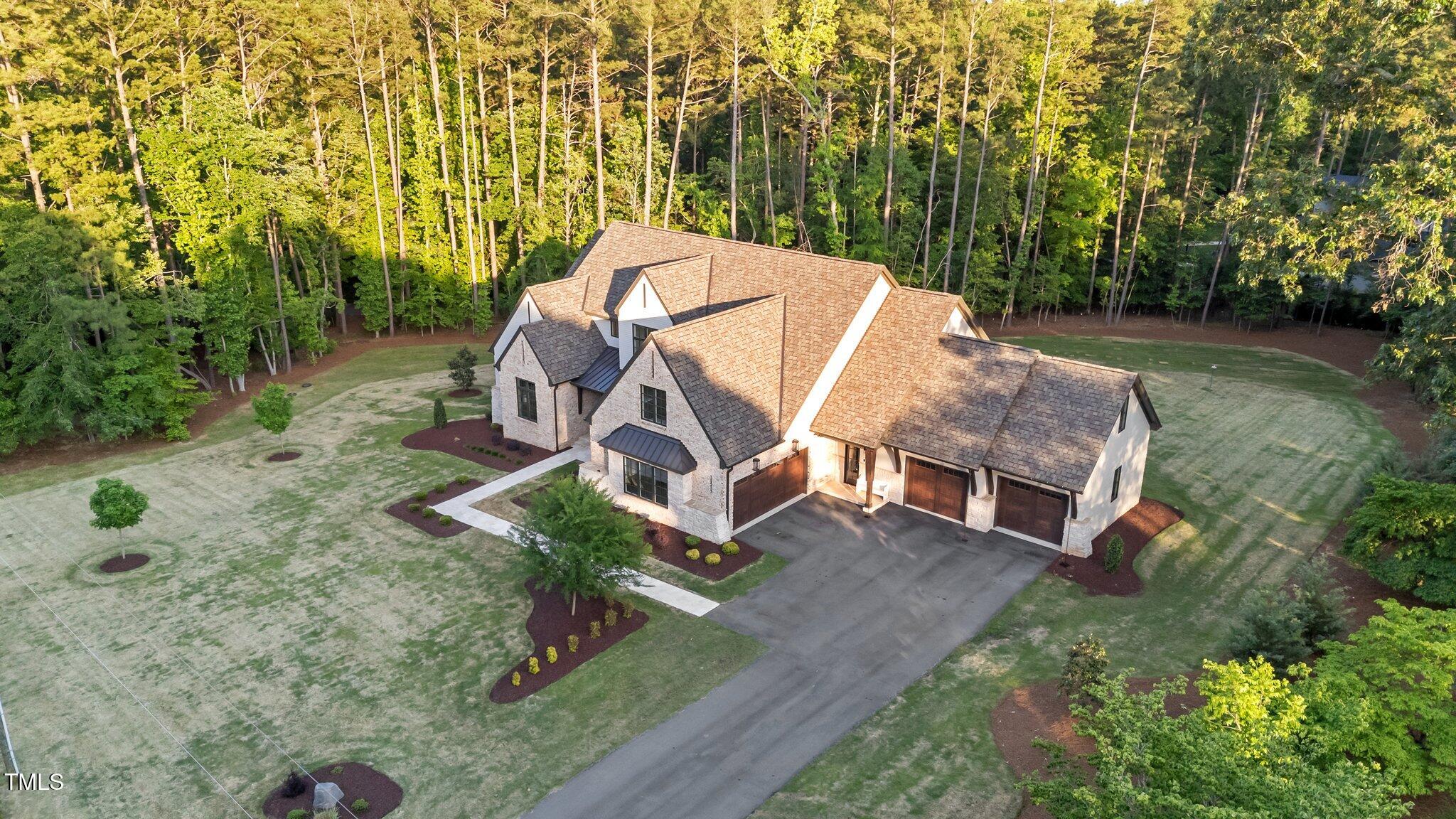 15517 Possum Track Road