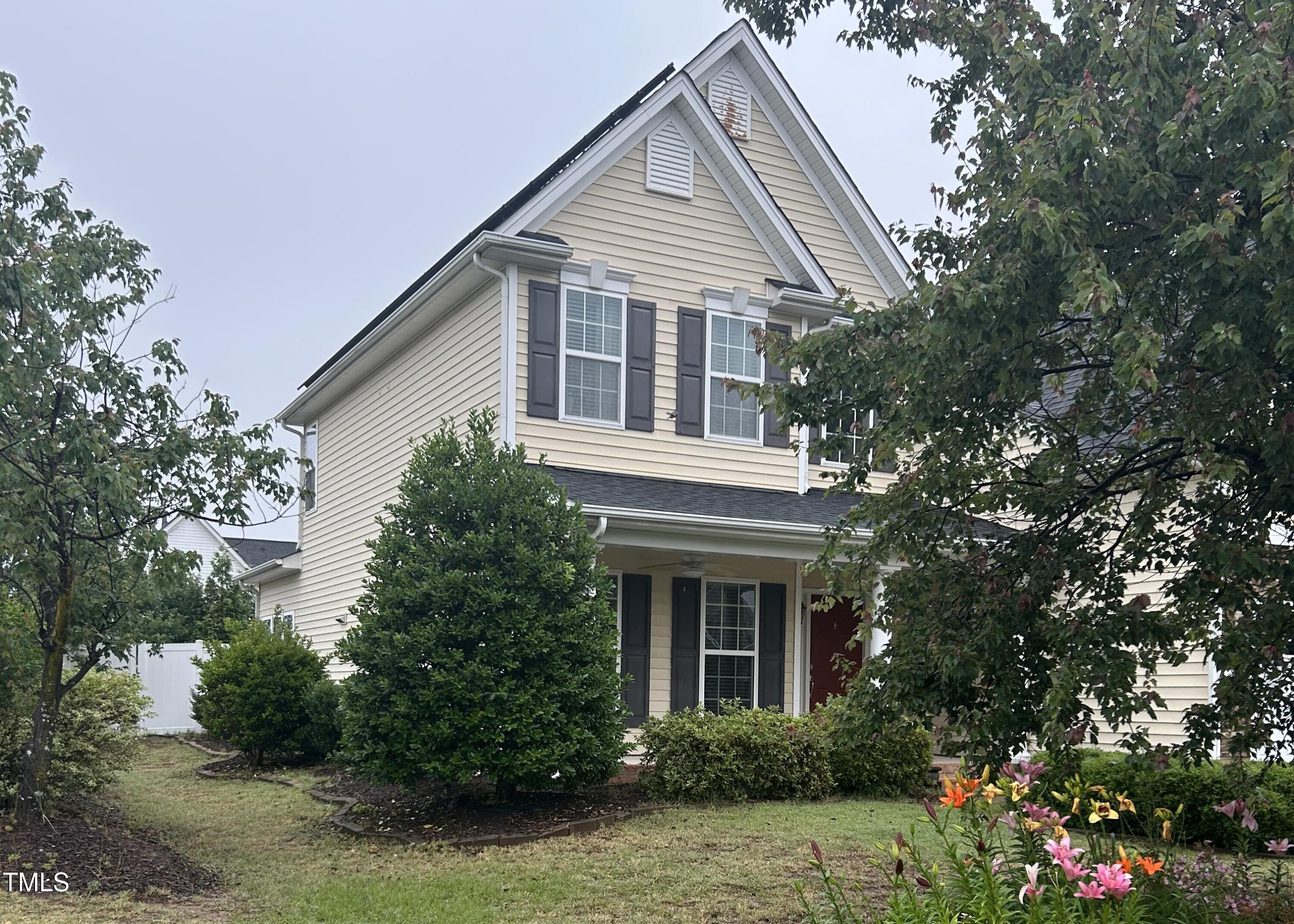 932 Jewel Stone Lane