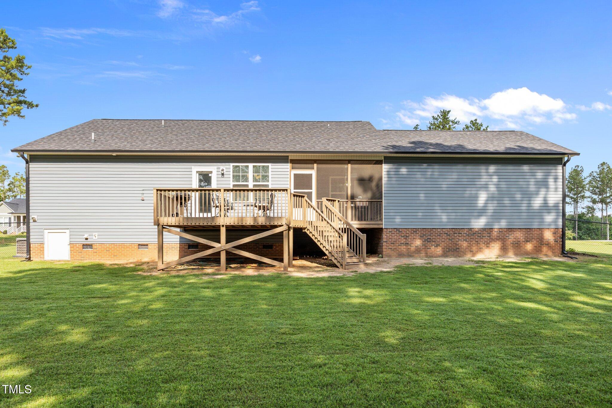 244 Lasswade Court
