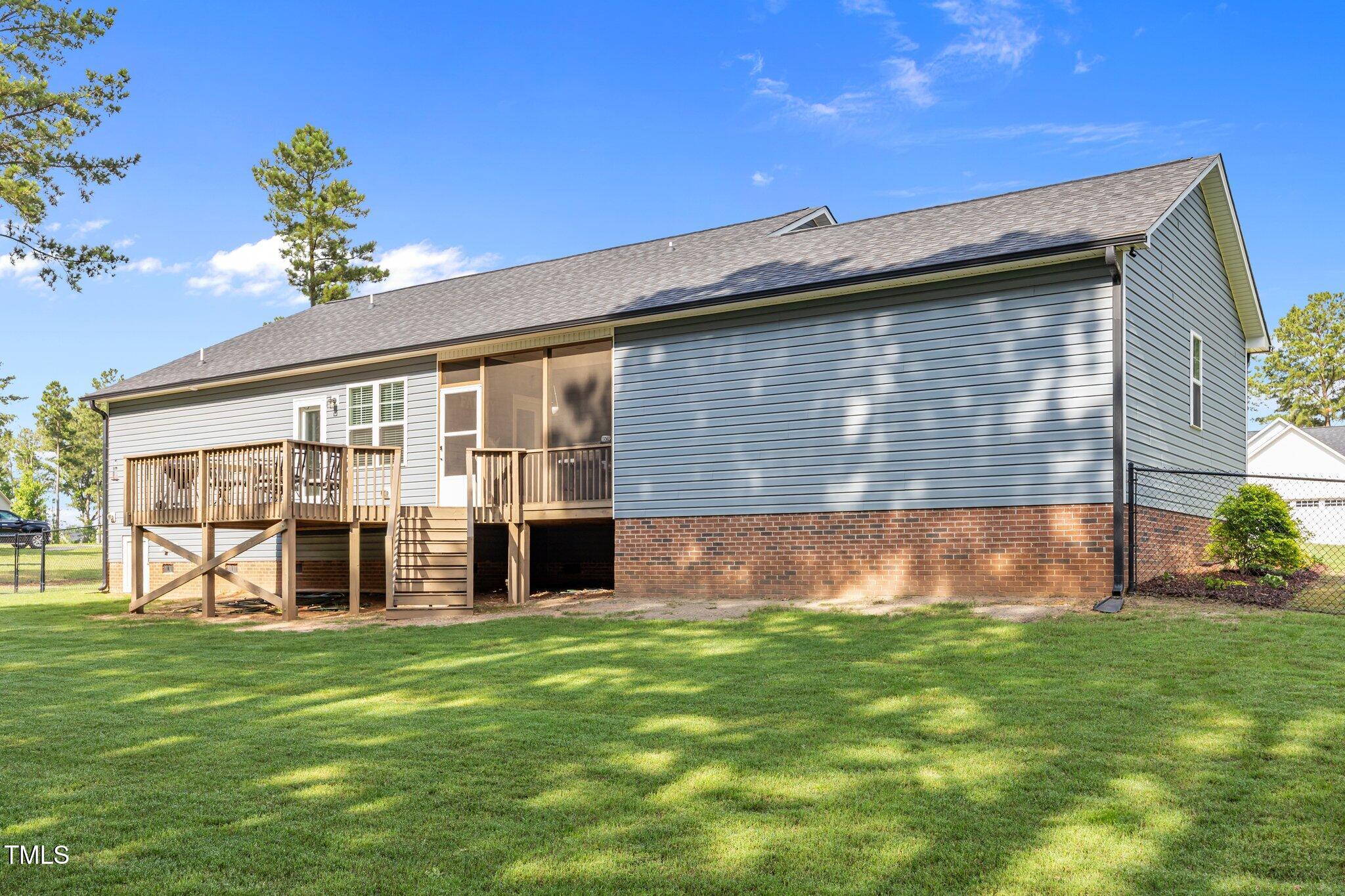 244 Lasswade Court