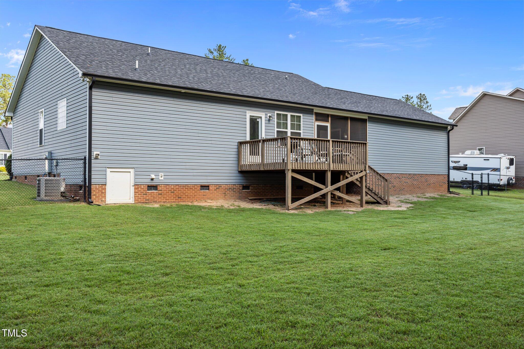 244 Lasswade Court