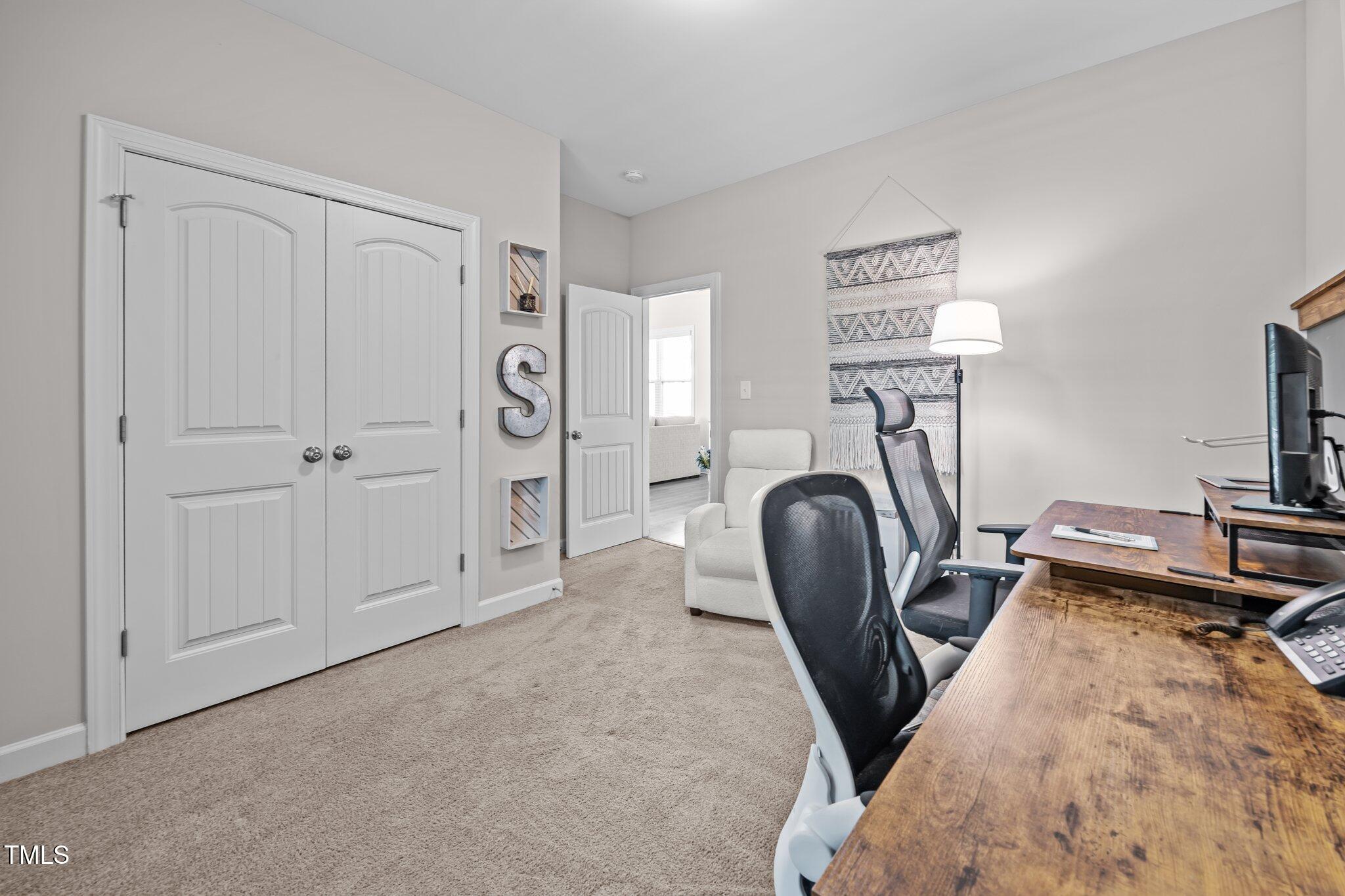 244 Lasswade Court
