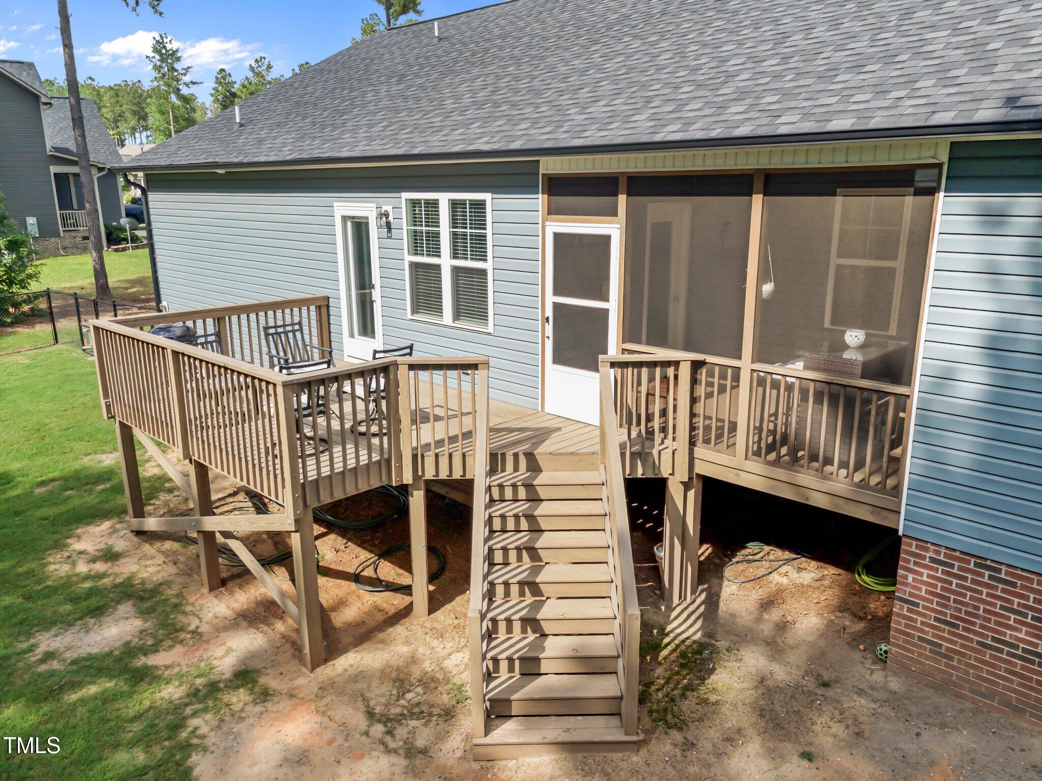 244 Lasswade Court