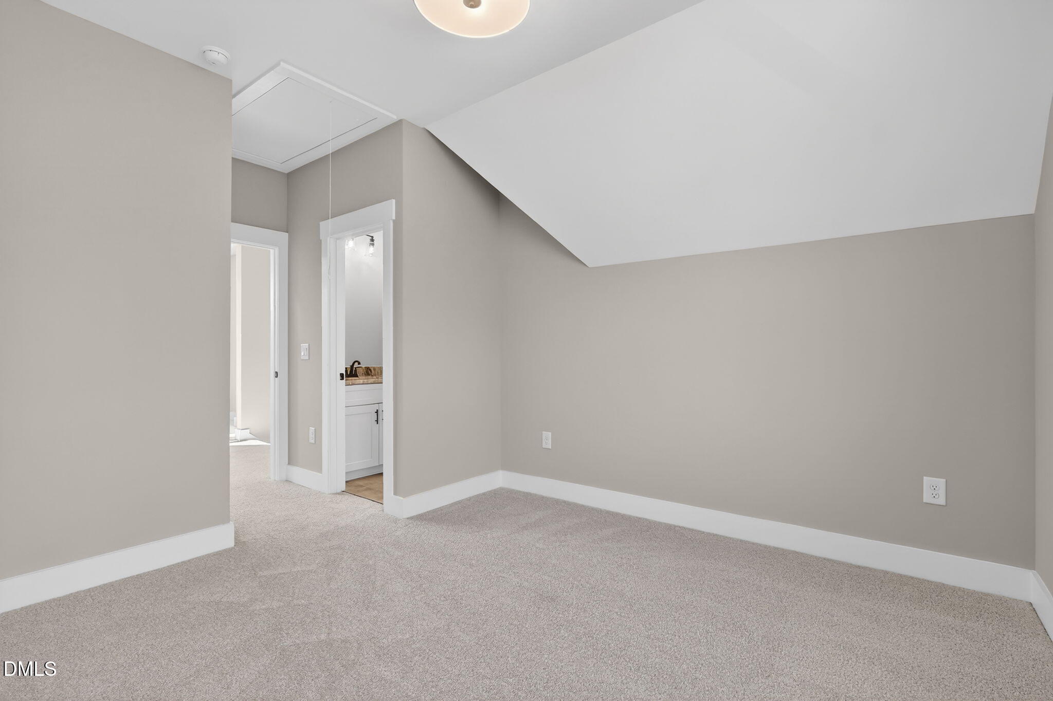 529 Hillard Lane