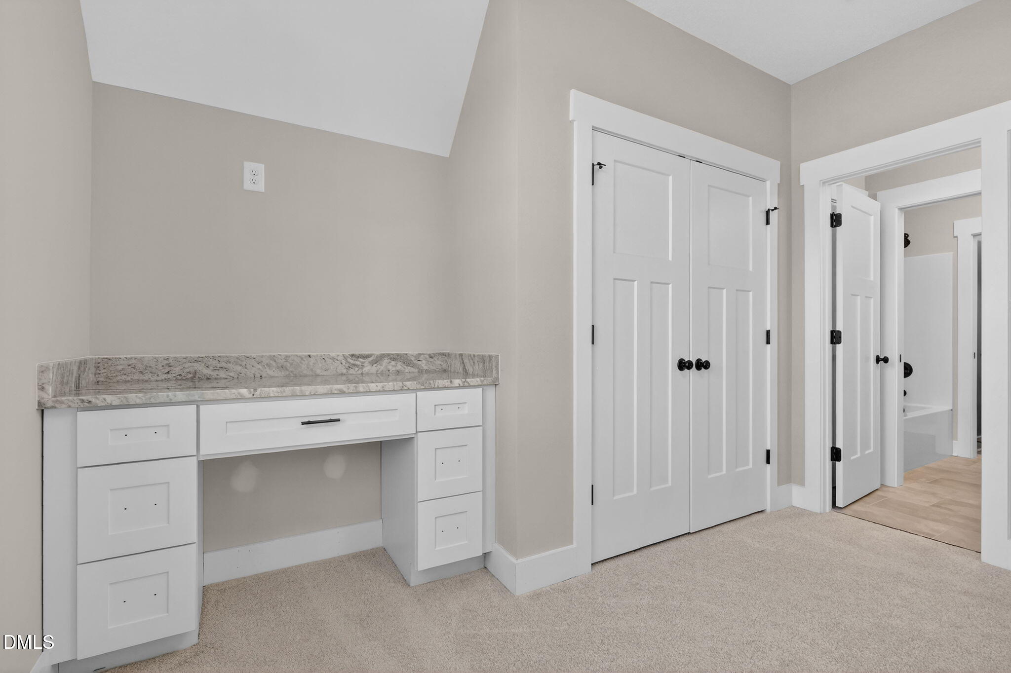 529 Hillard Lane