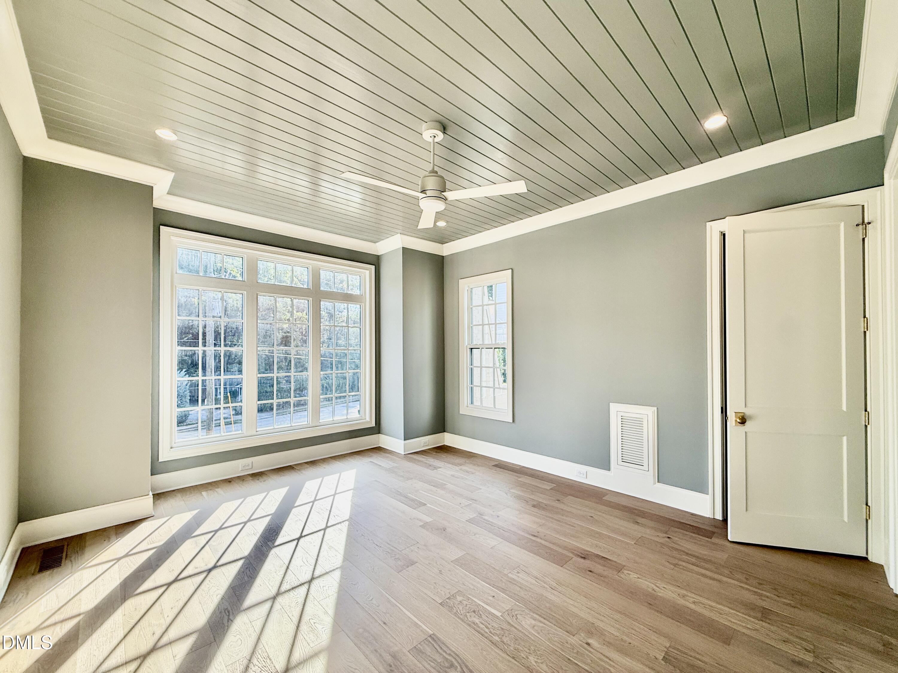 1229 Dixie Trail