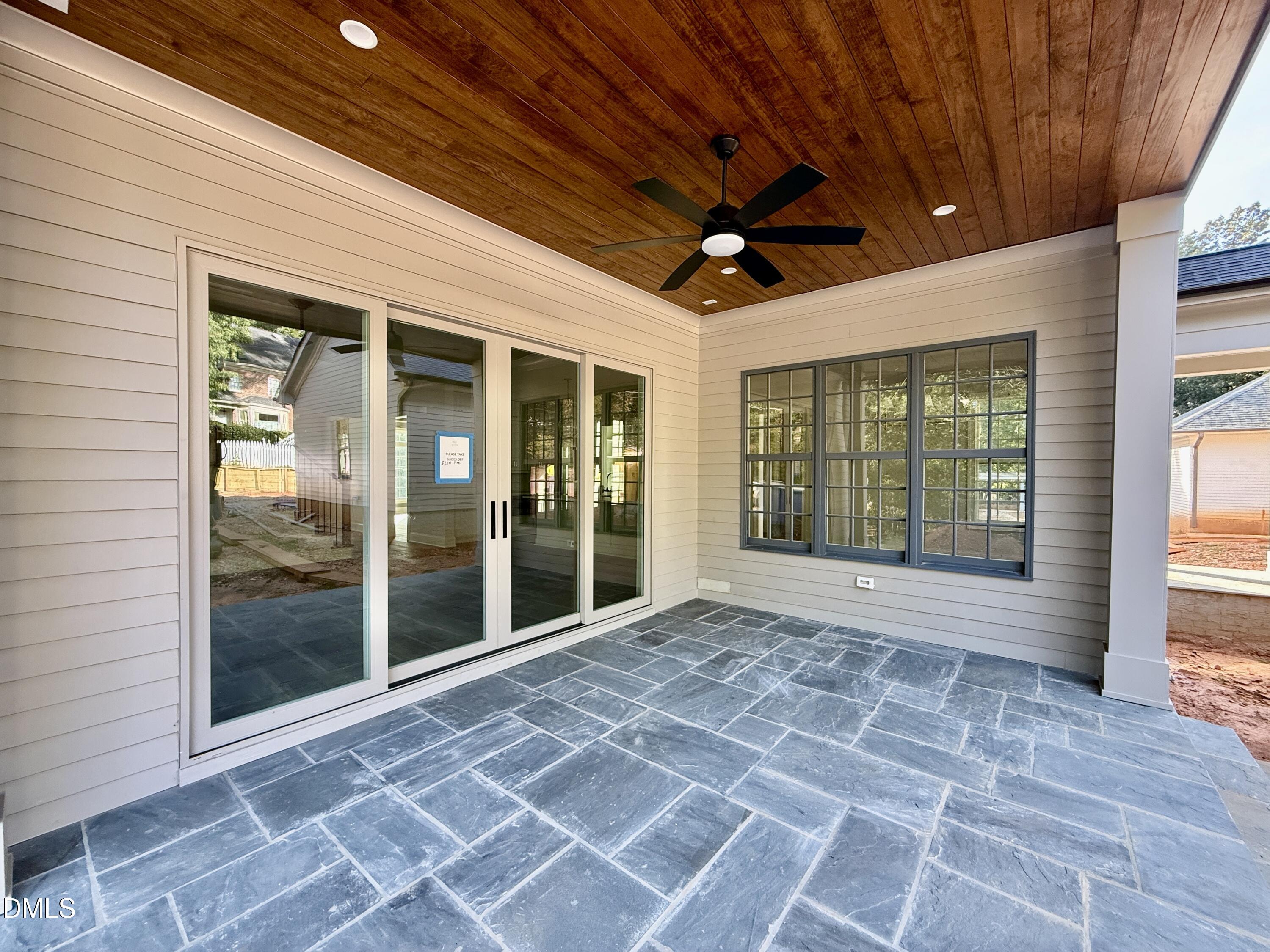 1229 Dixie Trail