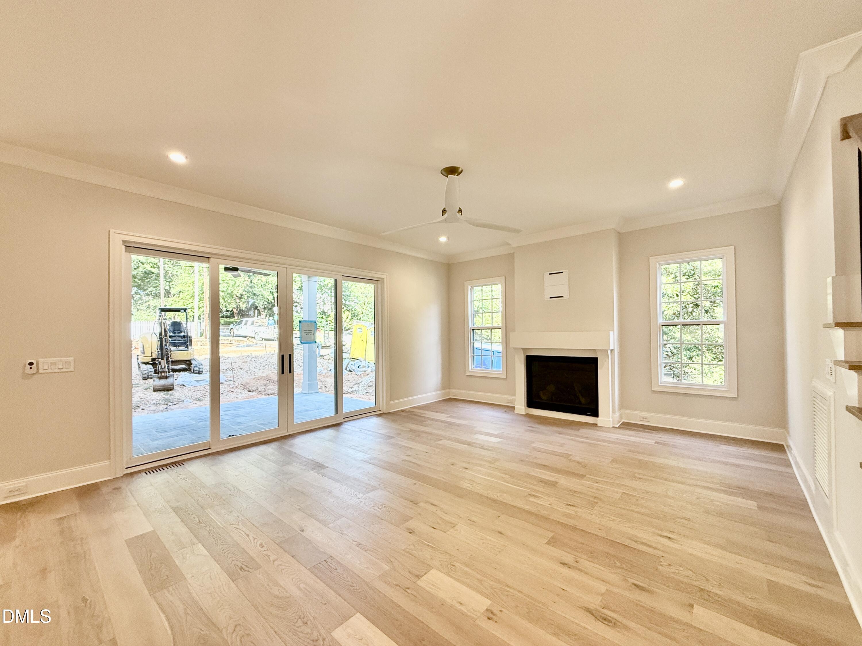 1229 Dixie Trail