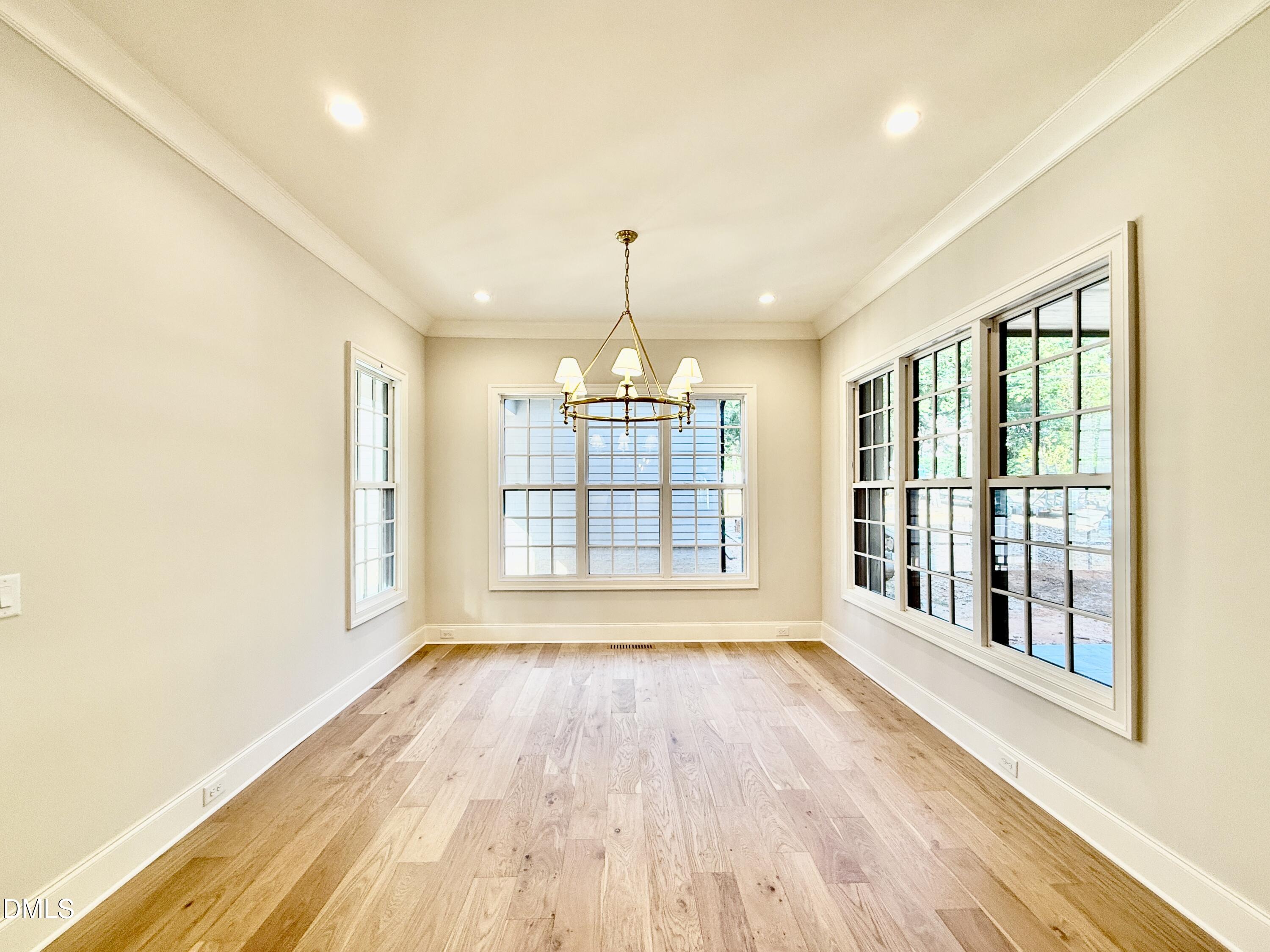 1229 Dixie Trail