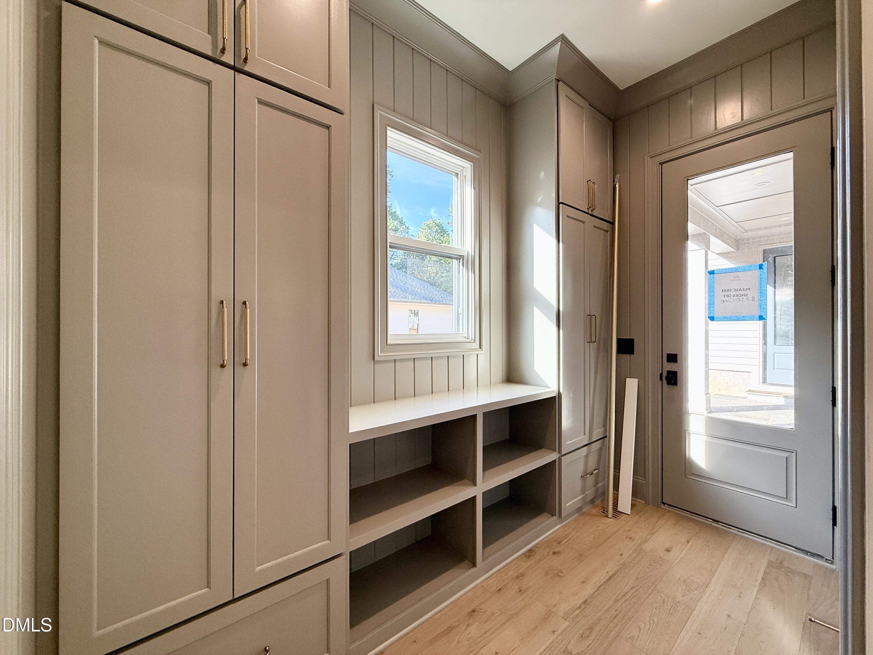 1229 Dixie Trail