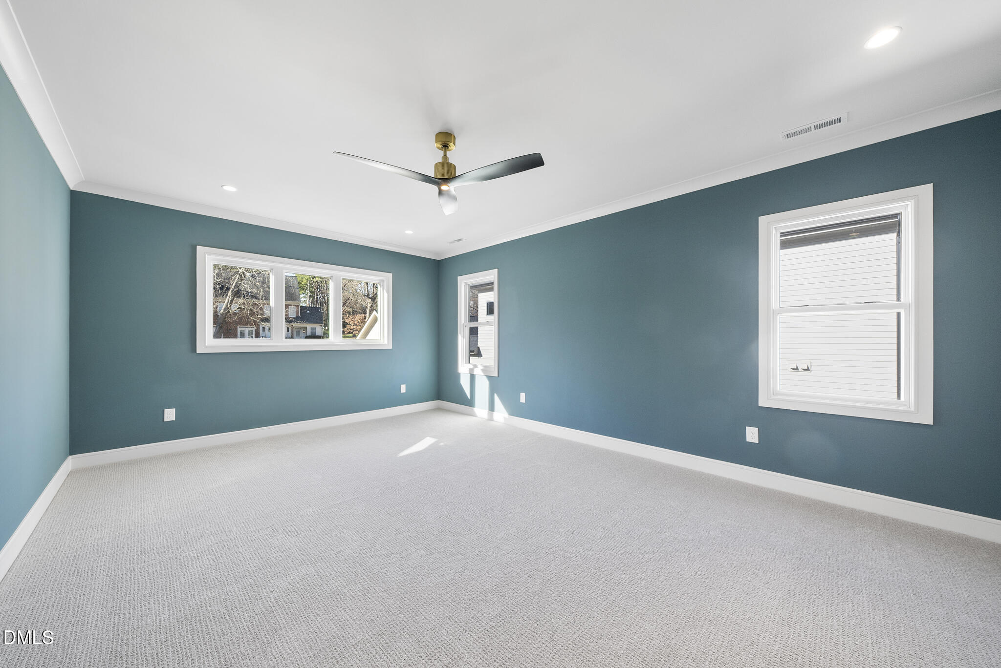 1225 Dixie Trail