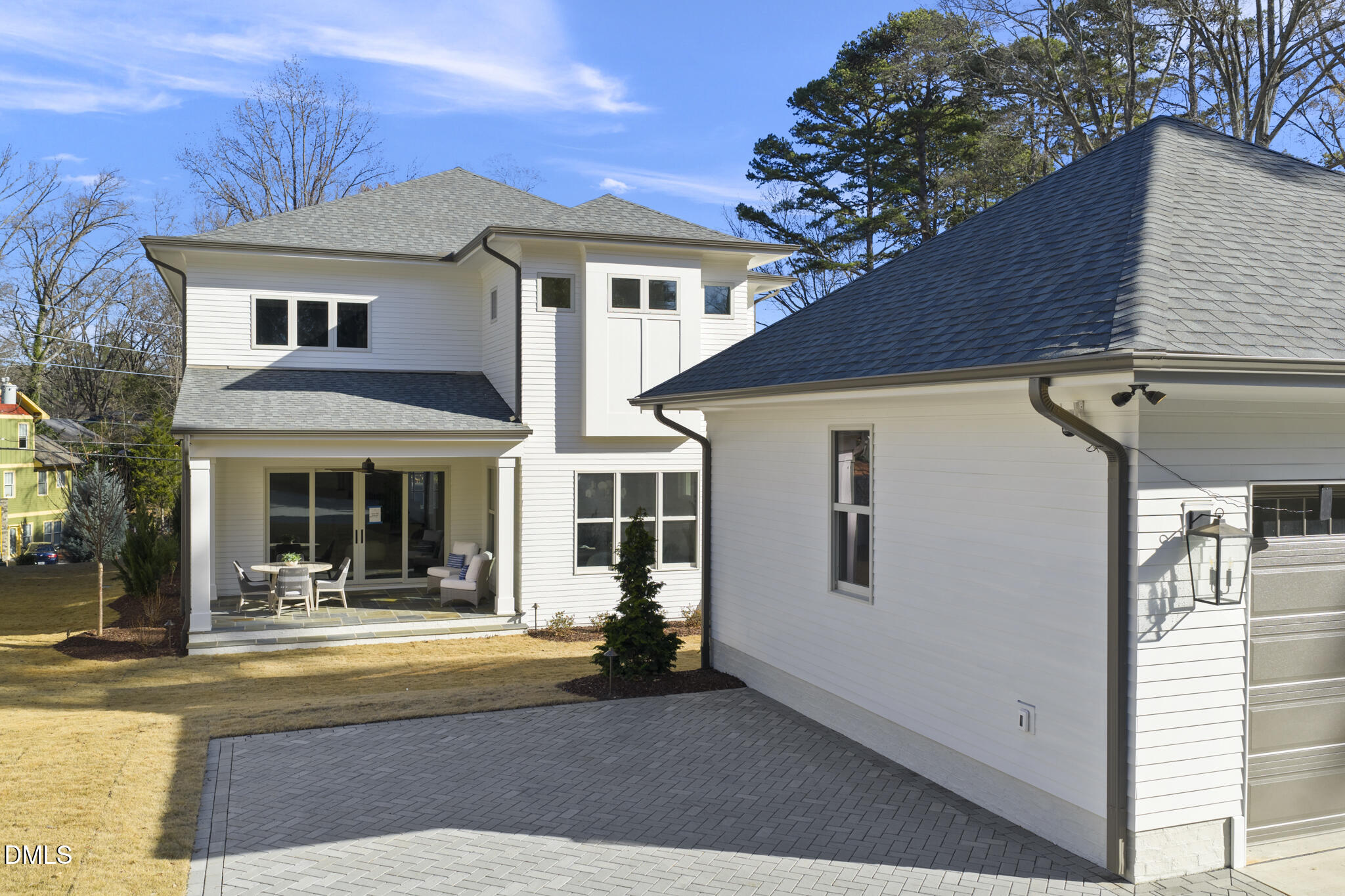 1225 Dixie Trail
