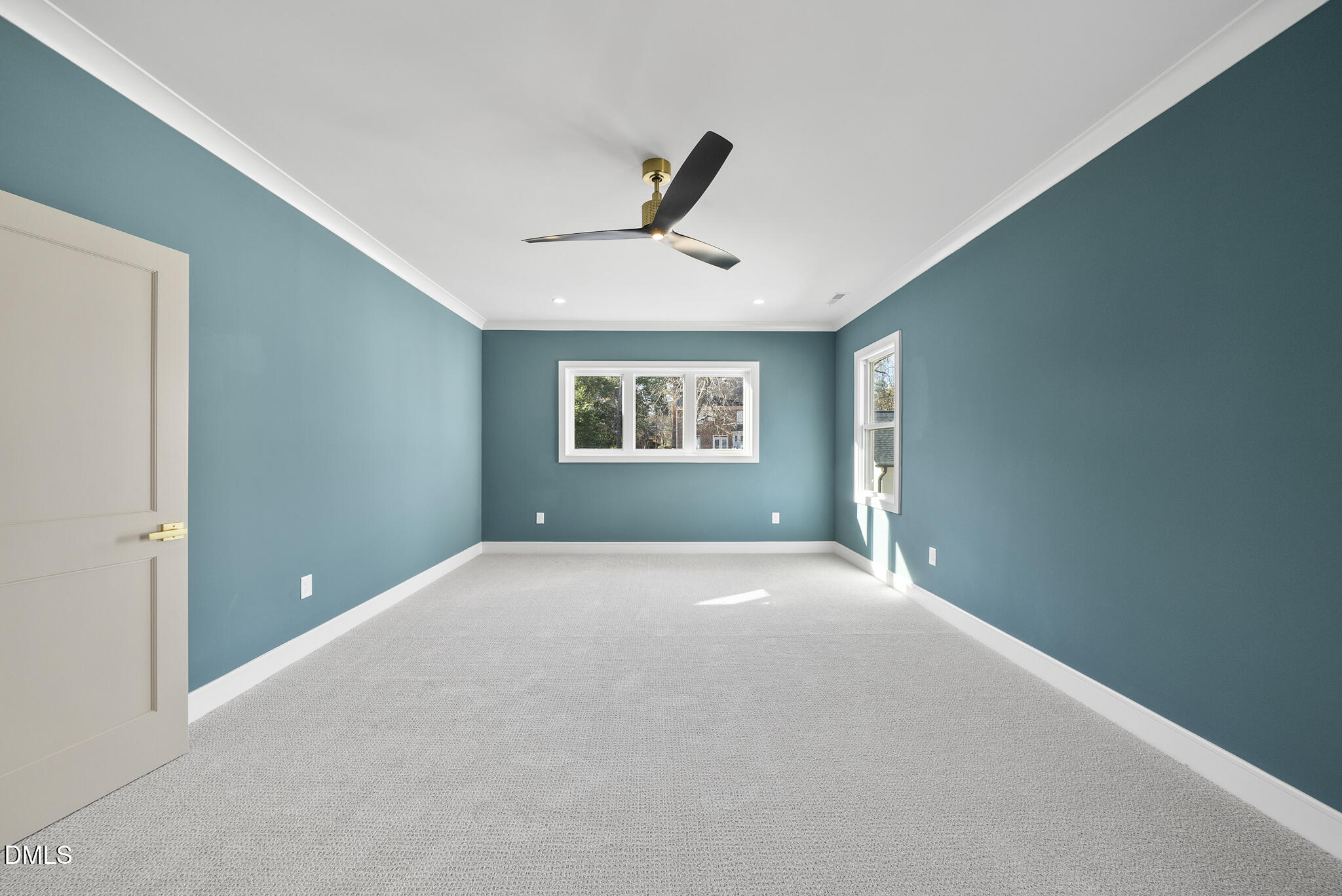 1225 Dixie Trail