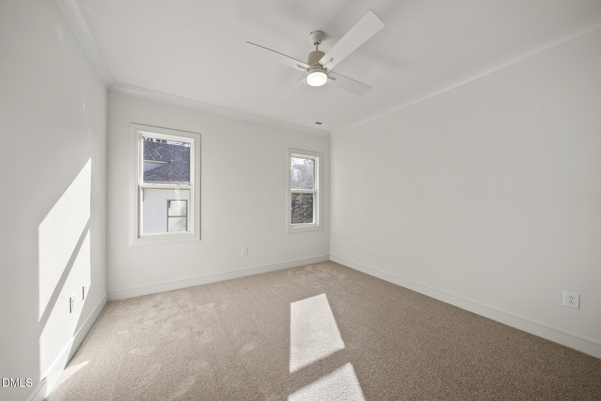 1225 Dixie Trail