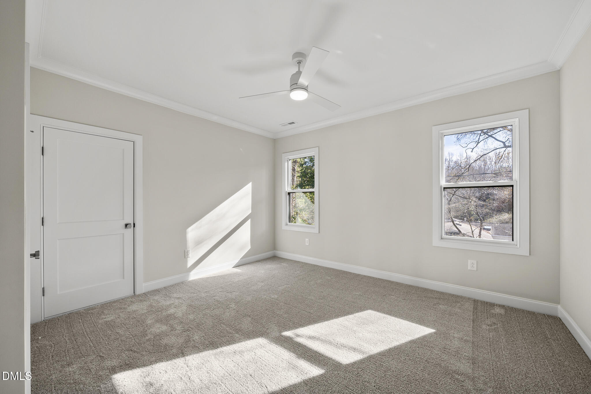 1221 Dixie Trail