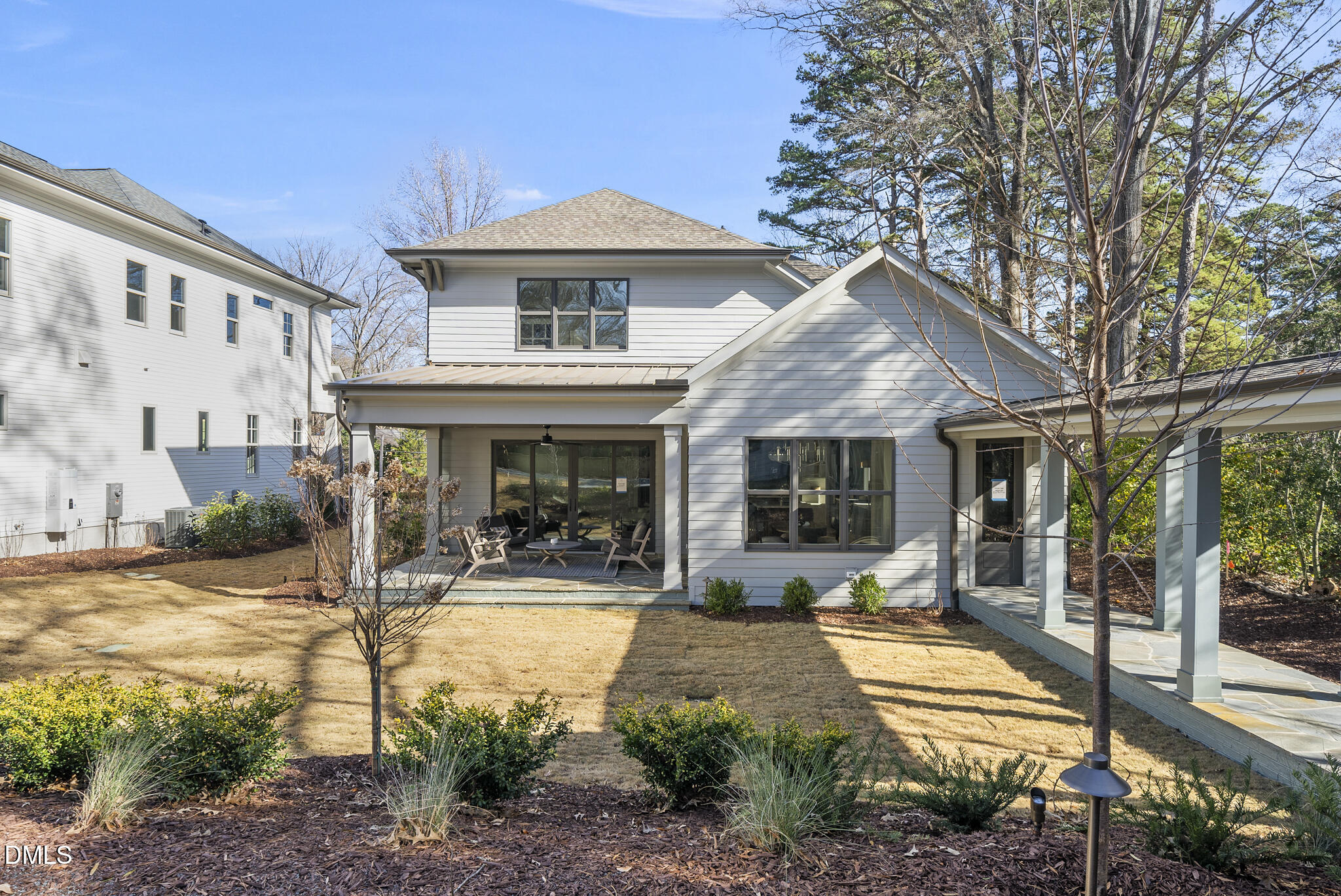 1221 Dixie Trail