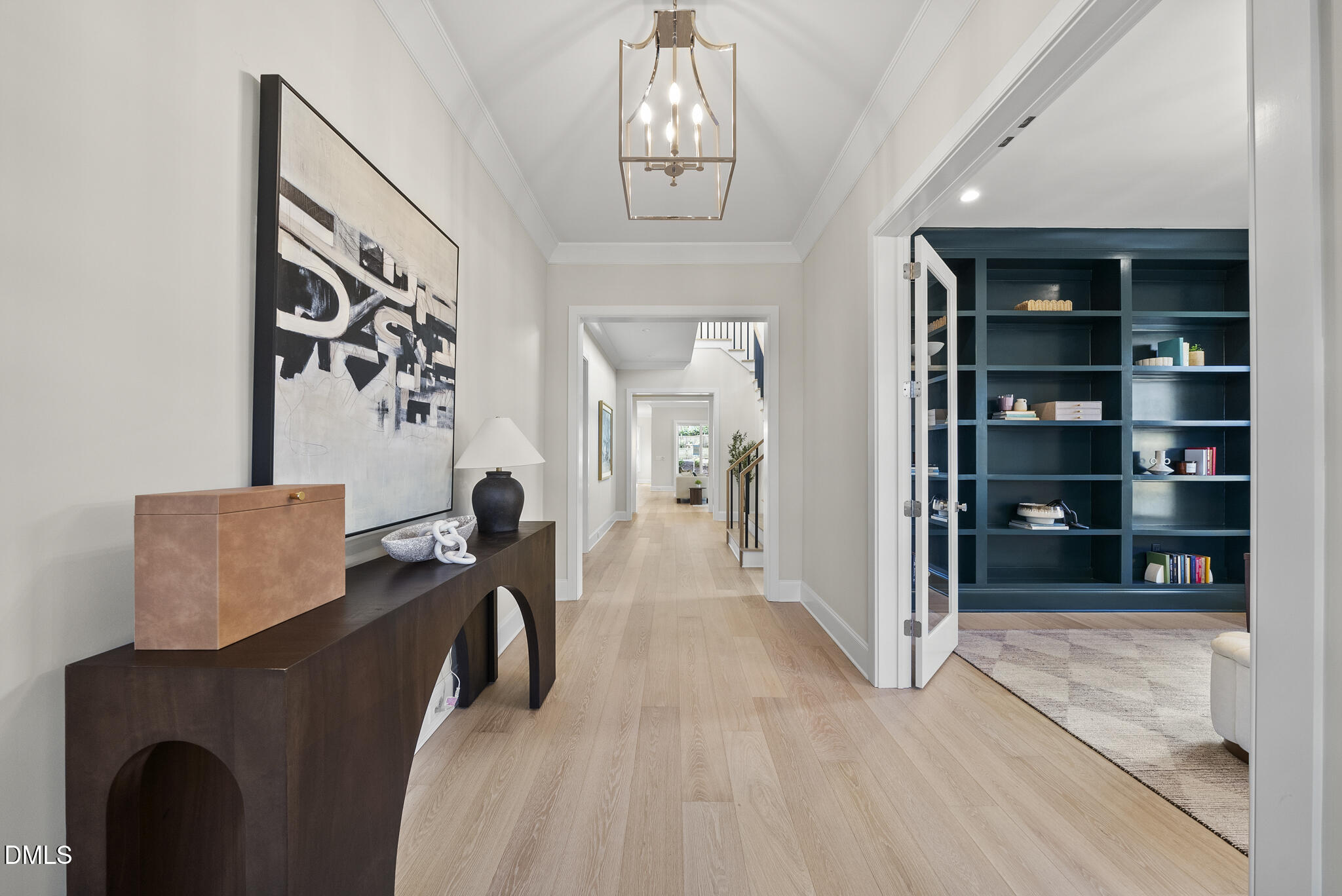 1221 Dixie Trail