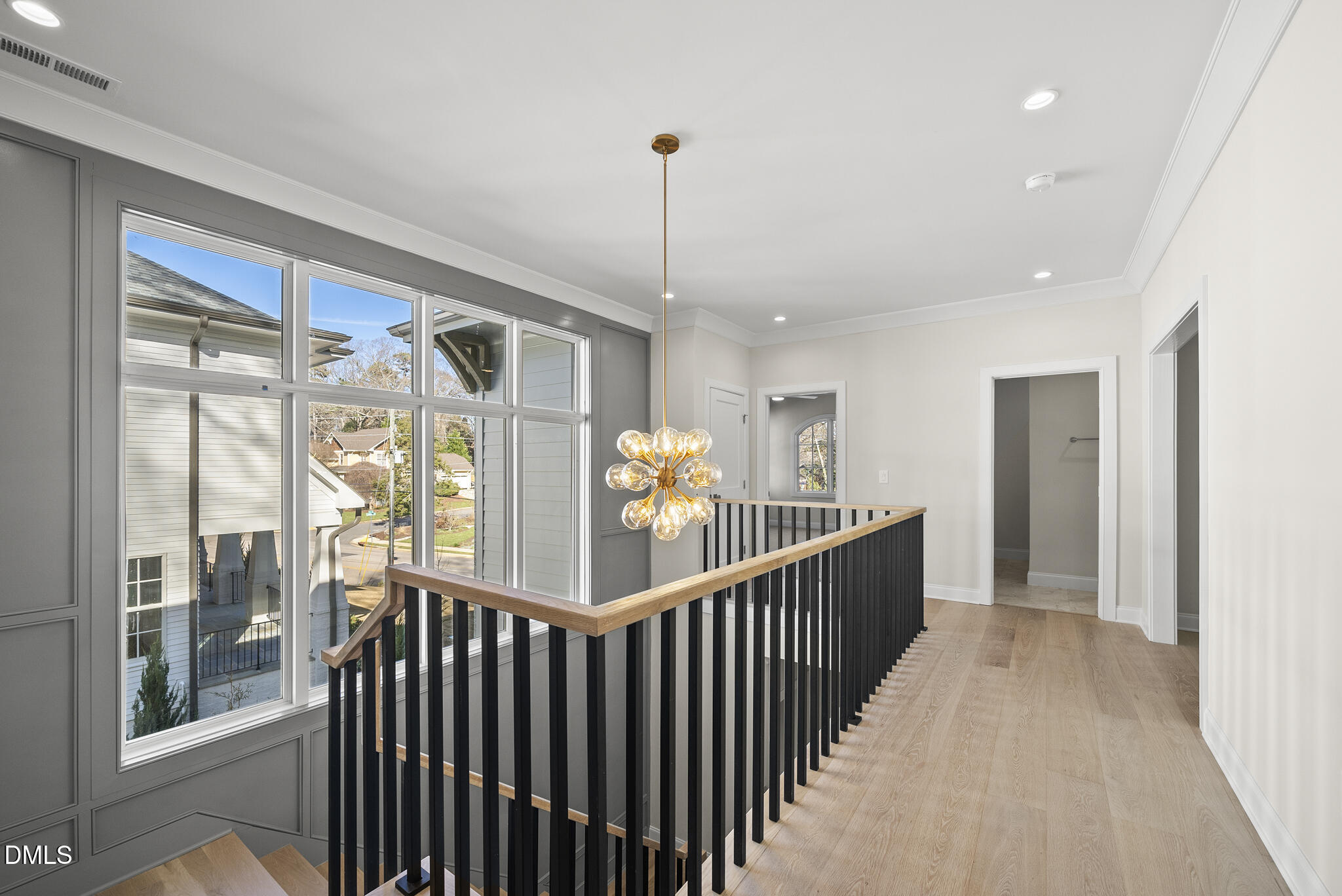 1221 Dixie Trail