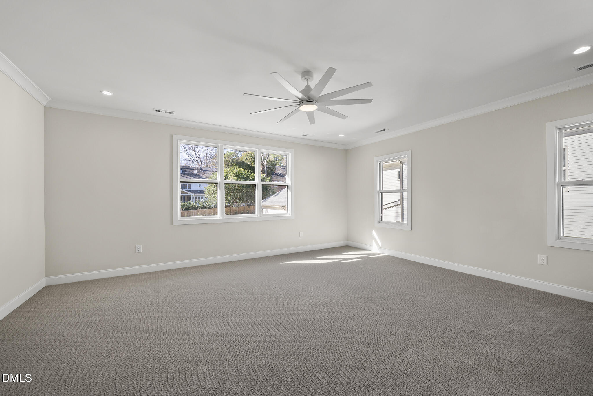 1221 Dixie Trail