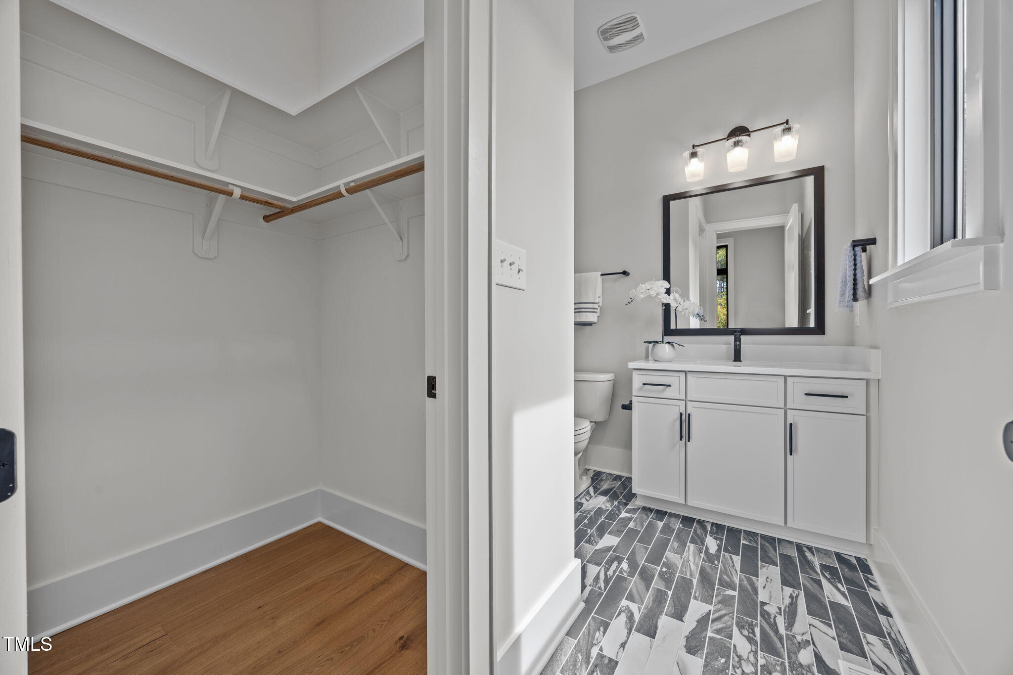 1112 Delilia Lane