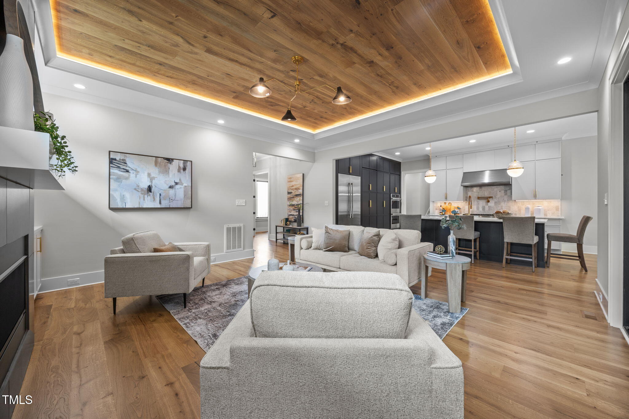 1112 Delilia Lane