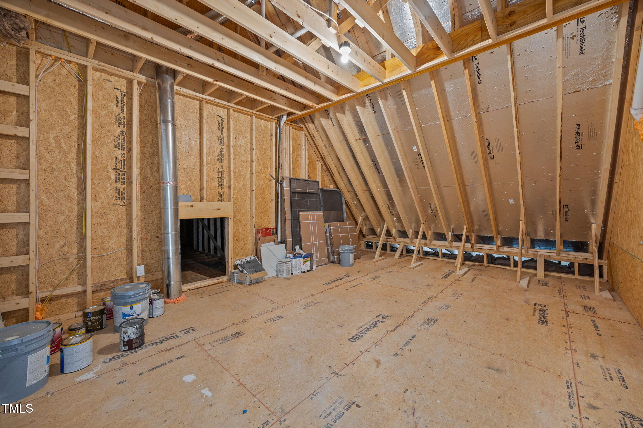 1112 Delilia Lane