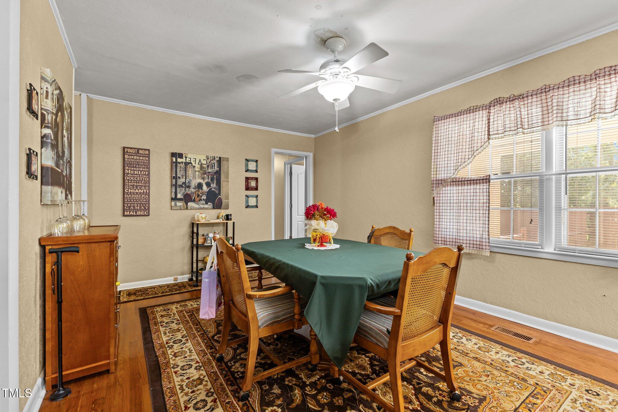 2809 Skycrest Drive