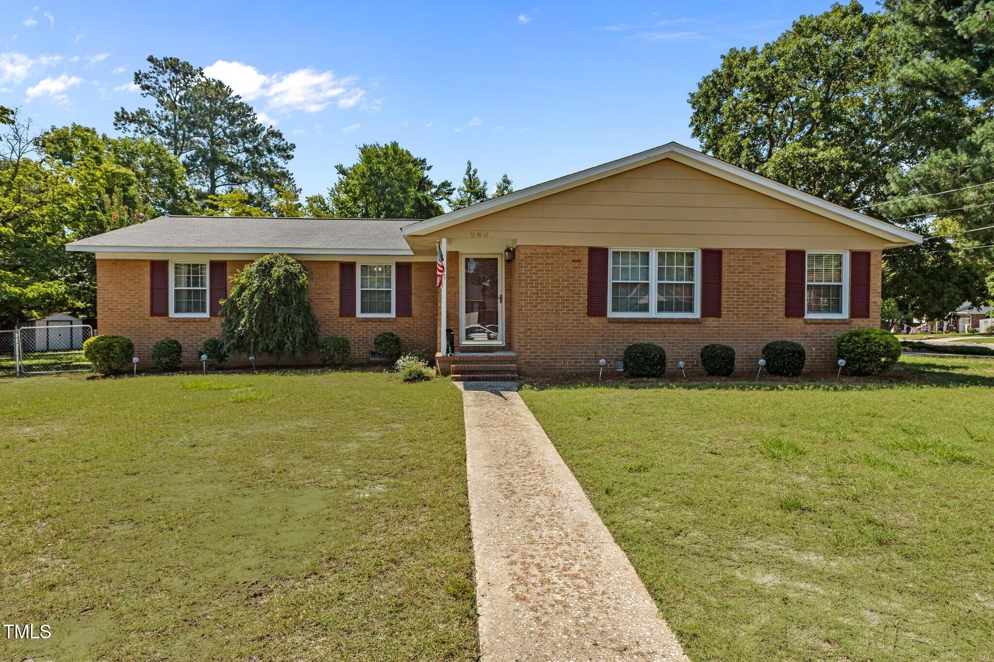 2809 Skycrest Drive