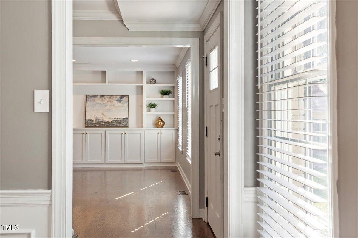 5509 Cliffwood Court