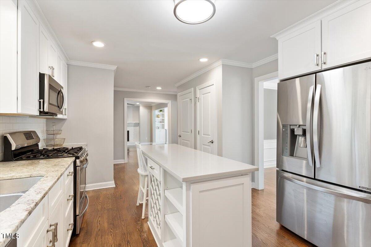 5509 Cliffwood Court