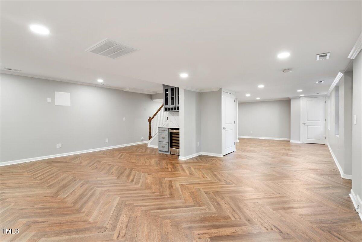 5509 Cliffwood Court