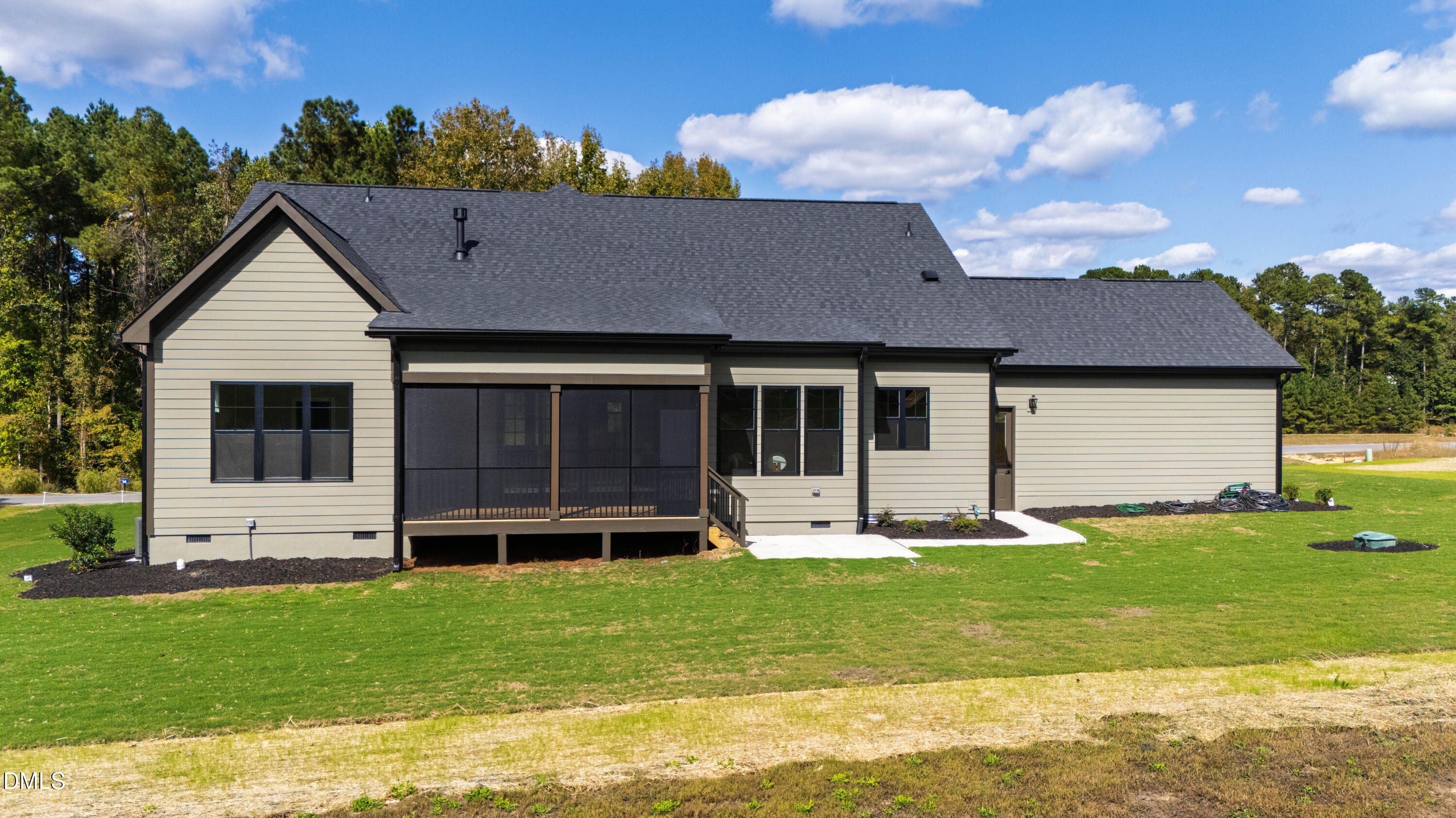 110 Broadleaf Lane