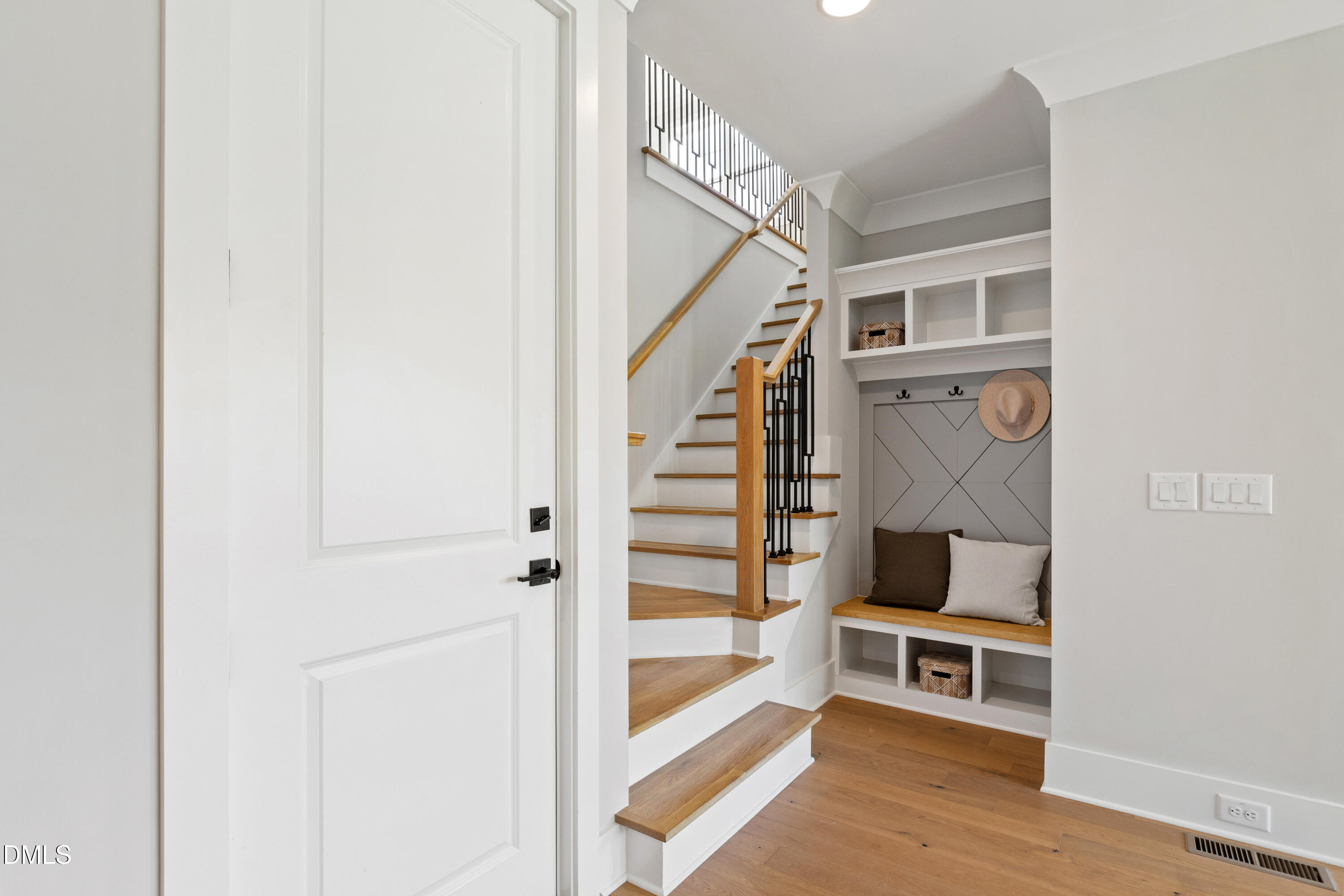 110 Broadleaf Lane