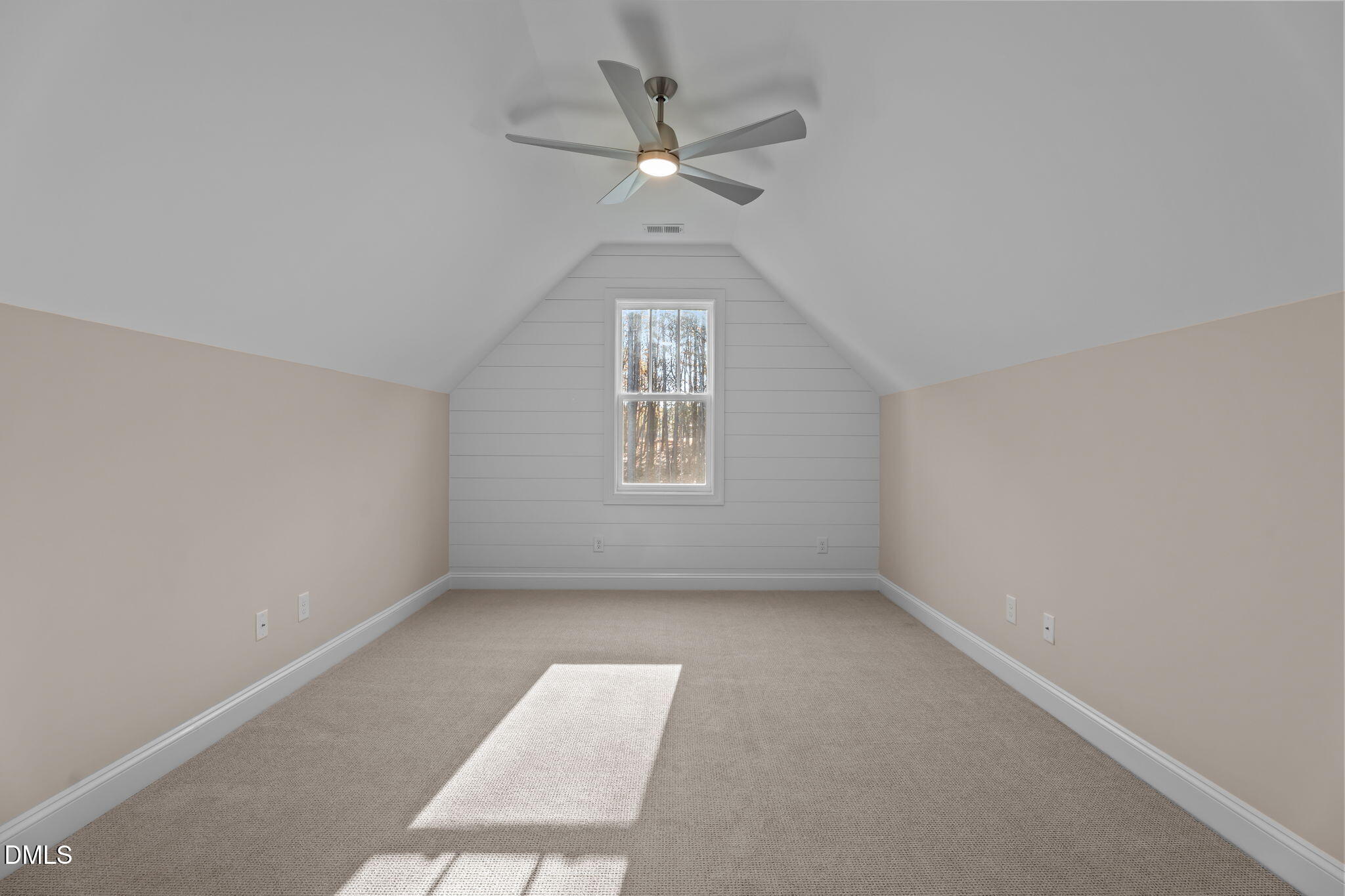 25 Autumnwood Lane