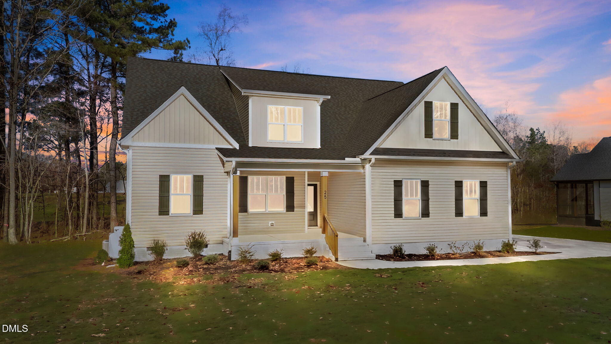 25 Autumnwood Lane